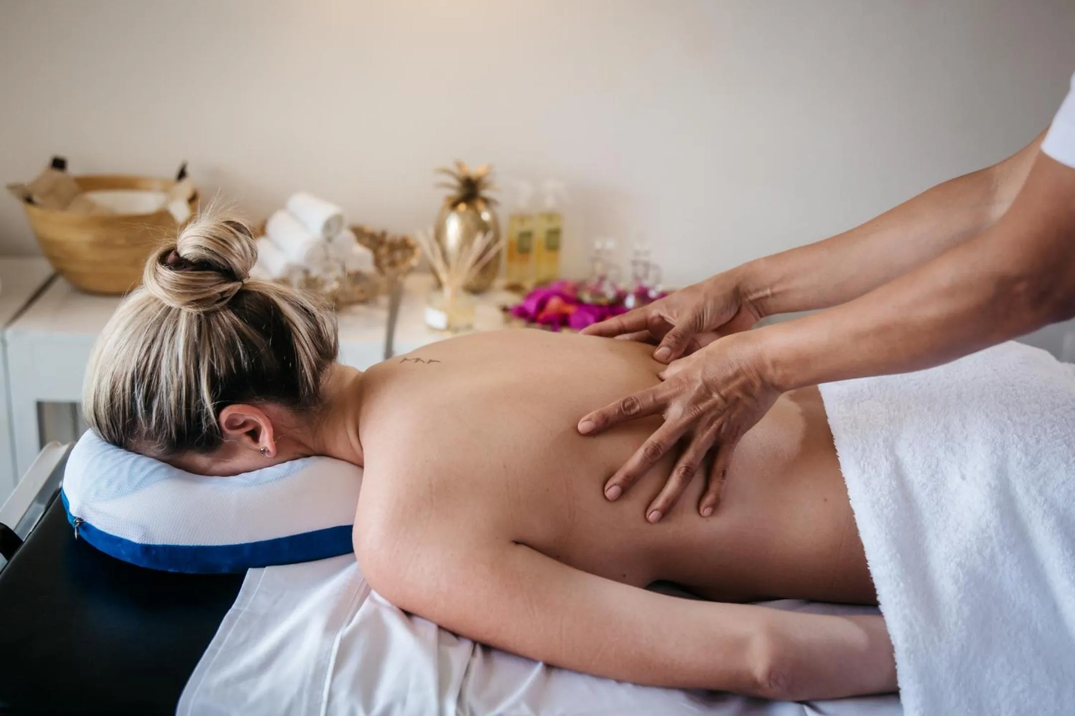 Massage in Empedrada Ranch & Lodge - Hotel Asociado Casa Andina