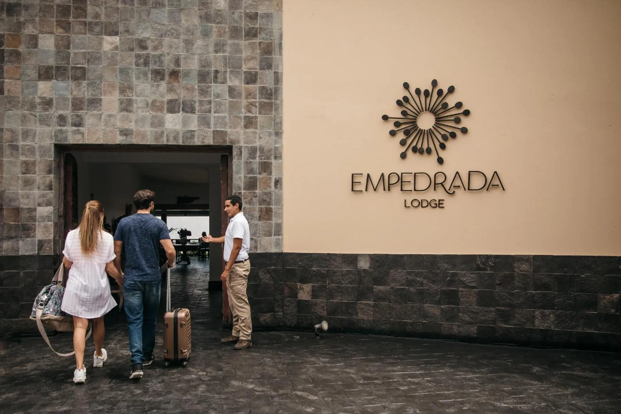 Facade/entrance in Empedrada Ranch & Lodge - Hotel Asociado Casa Andina