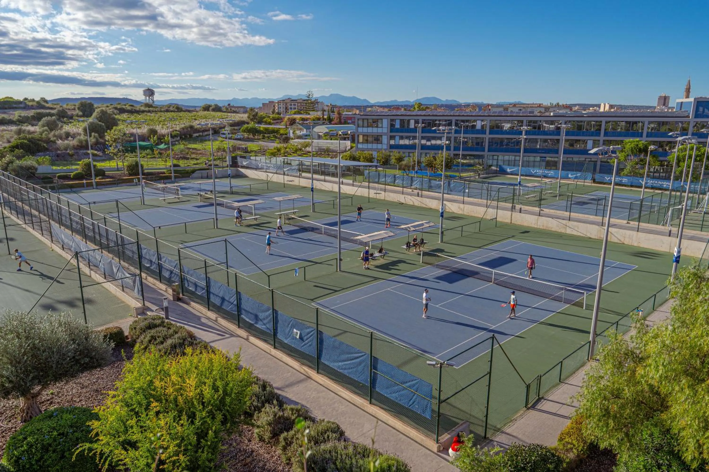 Tennis court in Rafa Nadal Residence