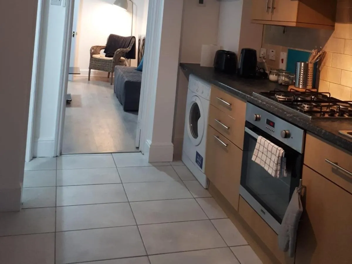 Dining area in Marble Apartments Broadway Two