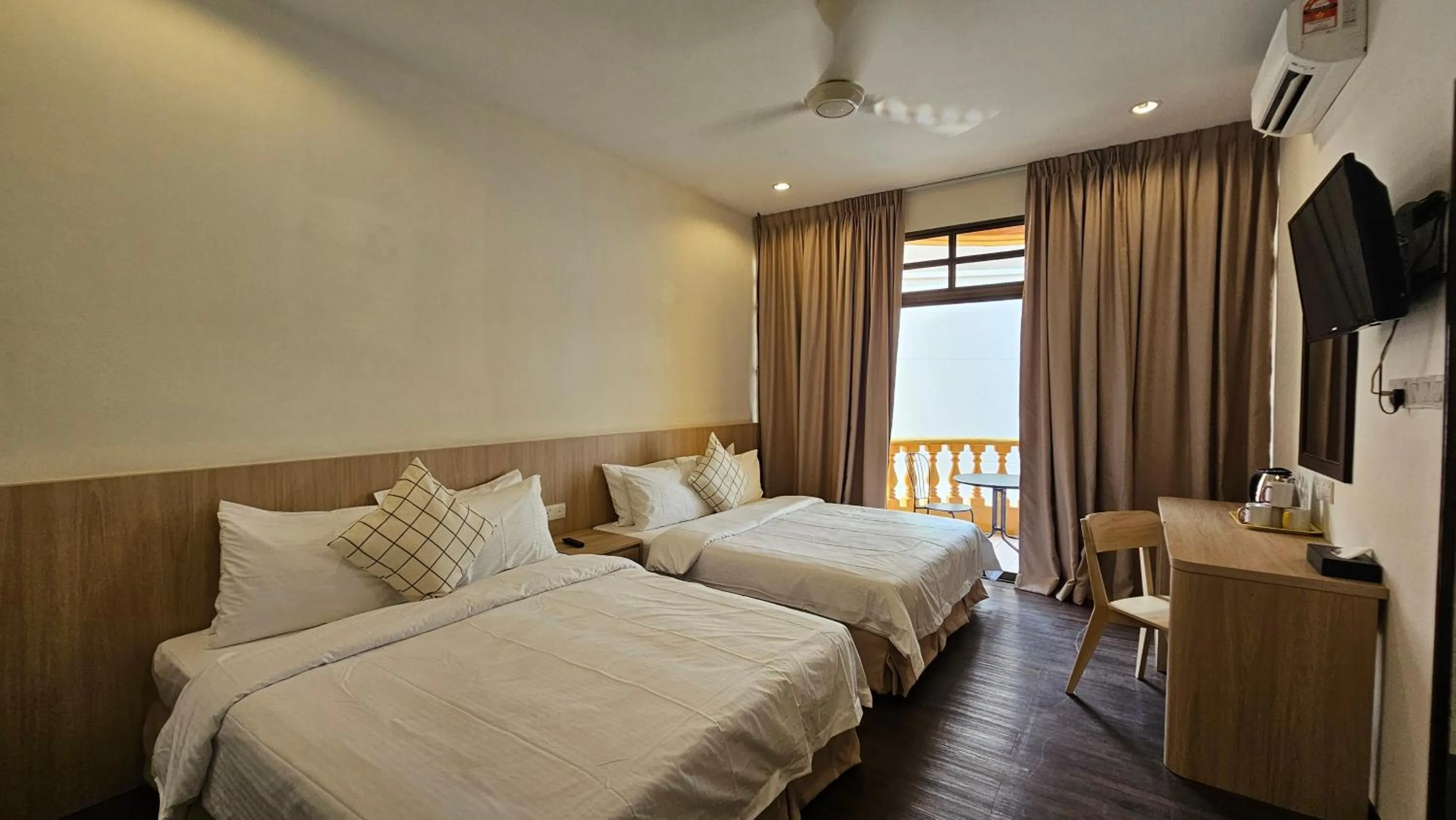 Bed in Hotel 22 Gurney, Penang