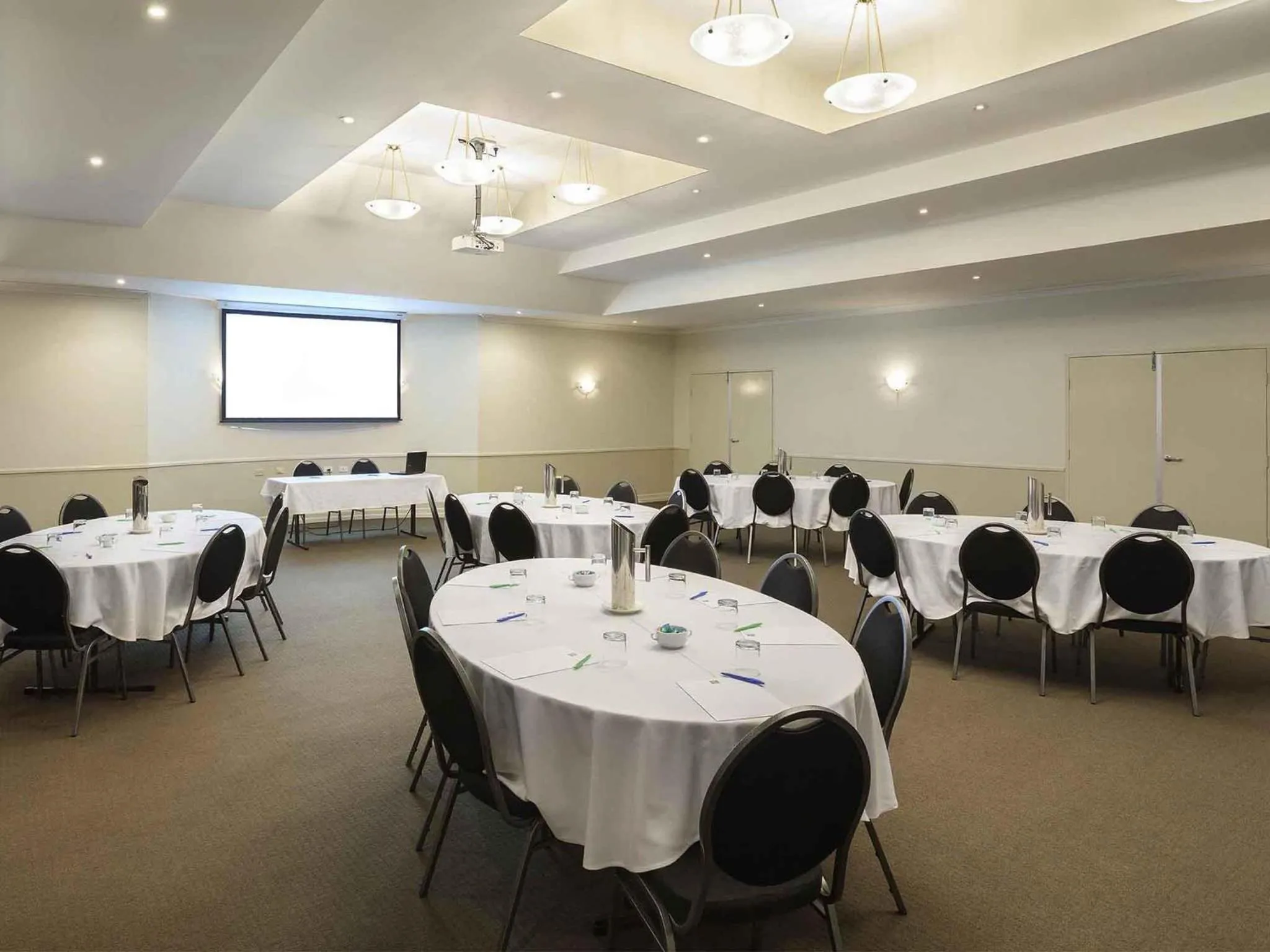 Meeting/conference room in ibis Styles Tamworth