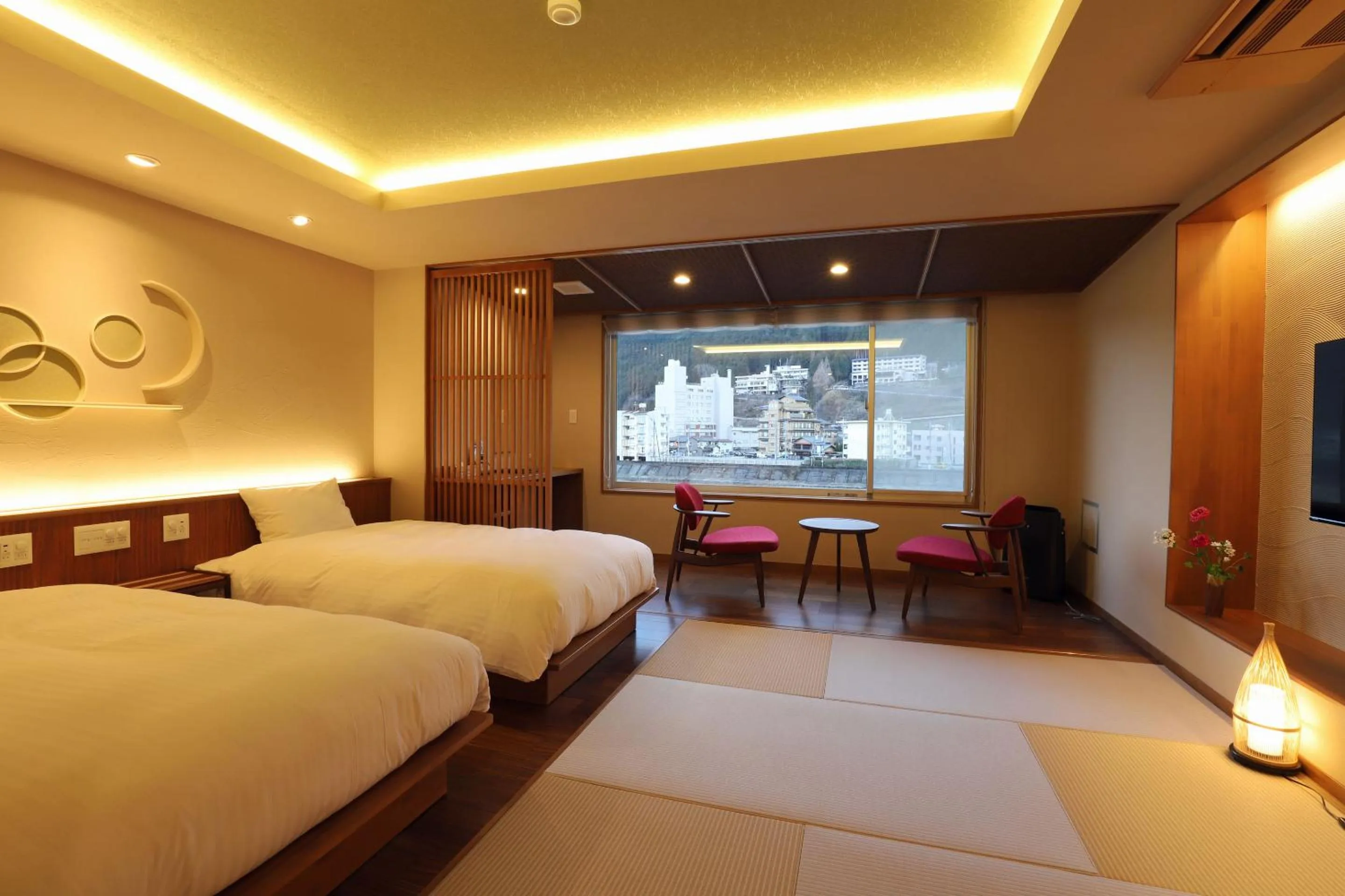 Photo of the whole room, Bed in Yamagataya