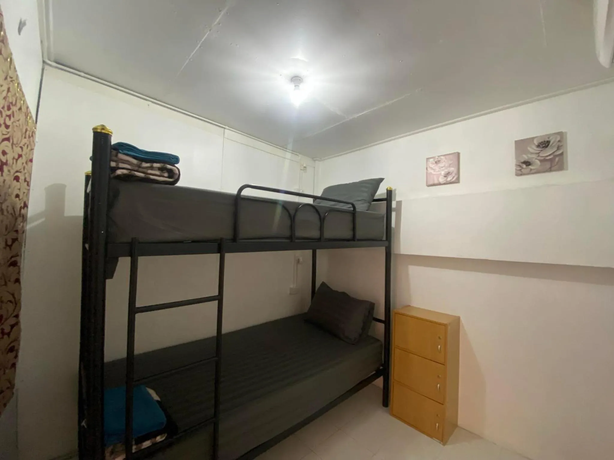 Bed in Seventeen Hostel