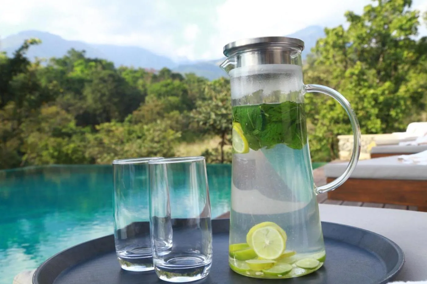 Swimming pool in Sennya Resorts