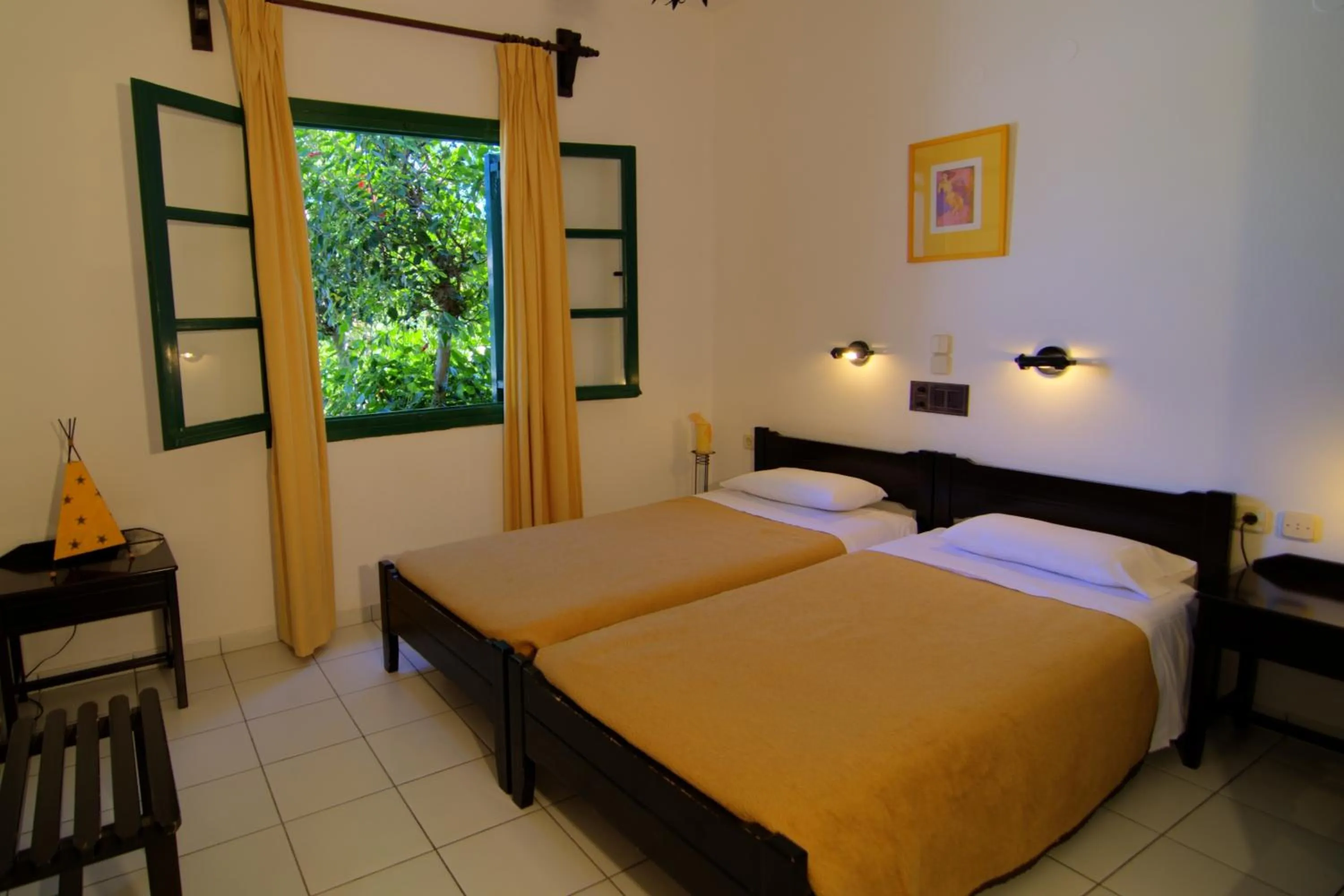 Bedroom, Bed in Sirius Apartments