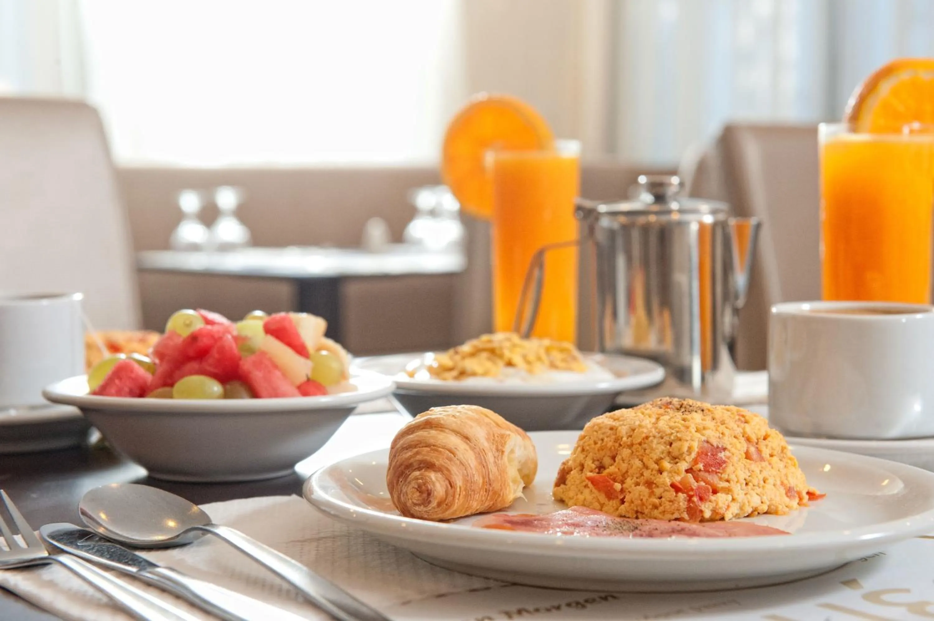 Food in Heronissos Hotel