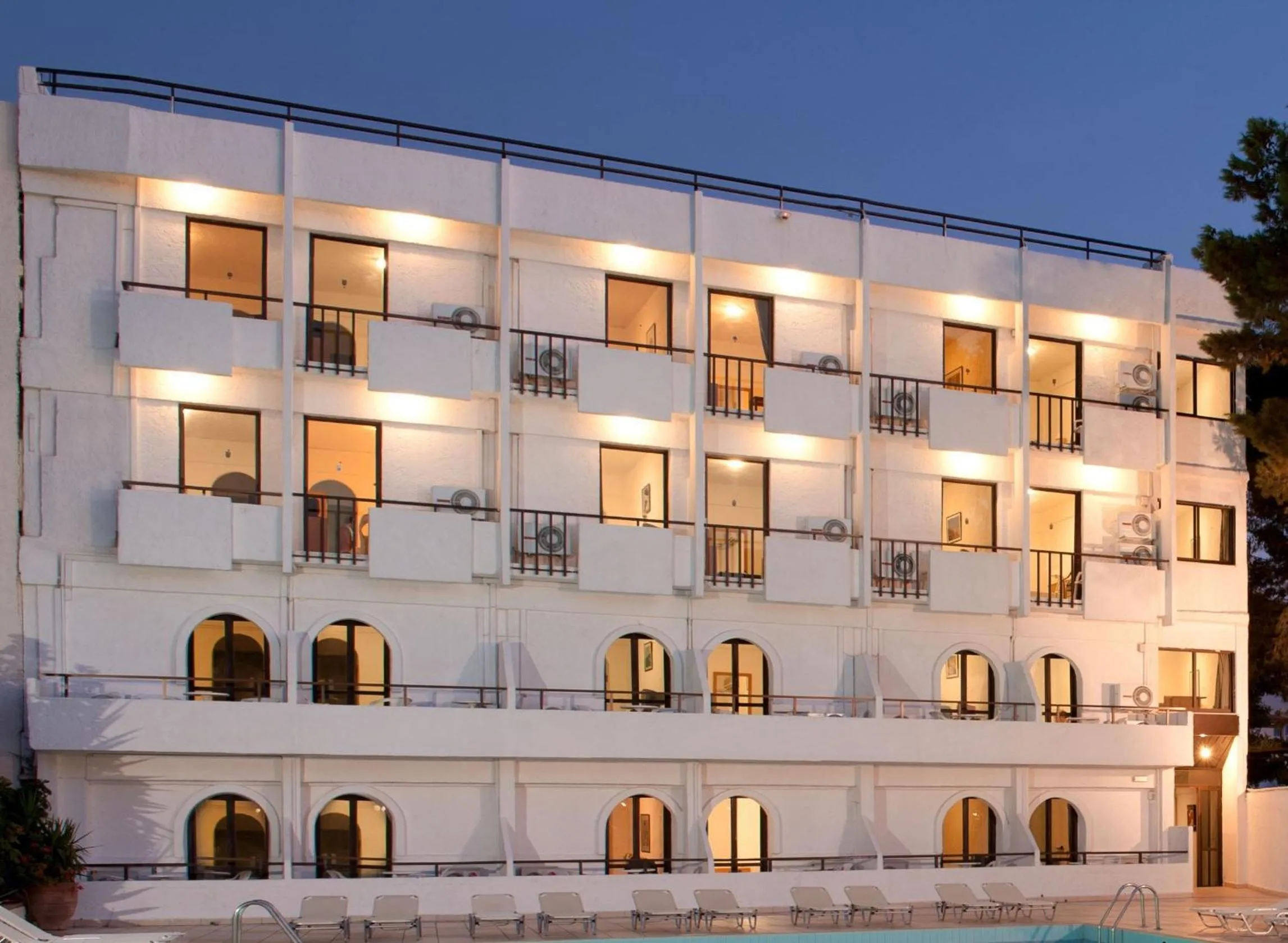 Facade/entrance in Heronissos Hotel