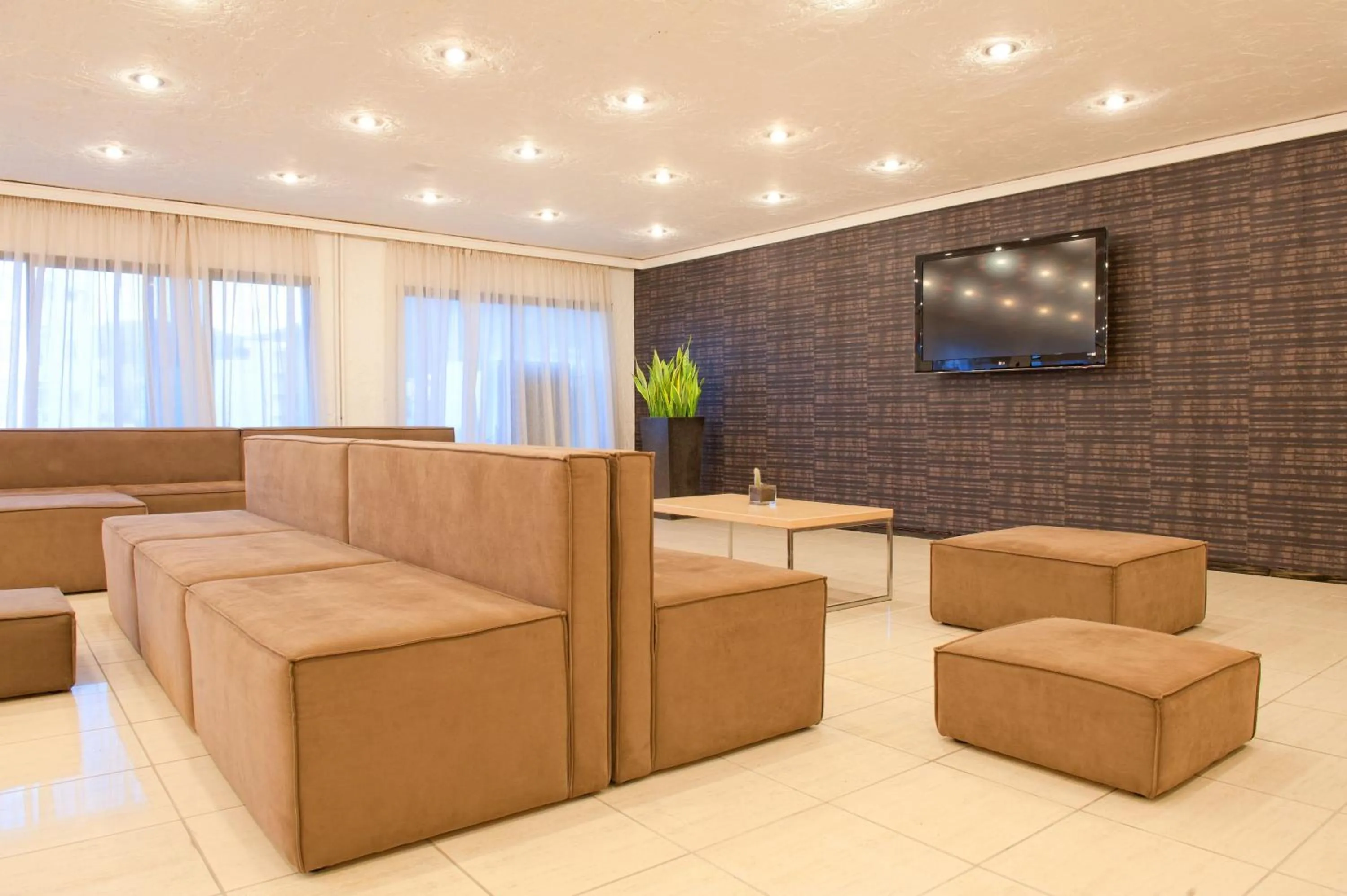 Lounge or bar in Heronissos Hotel