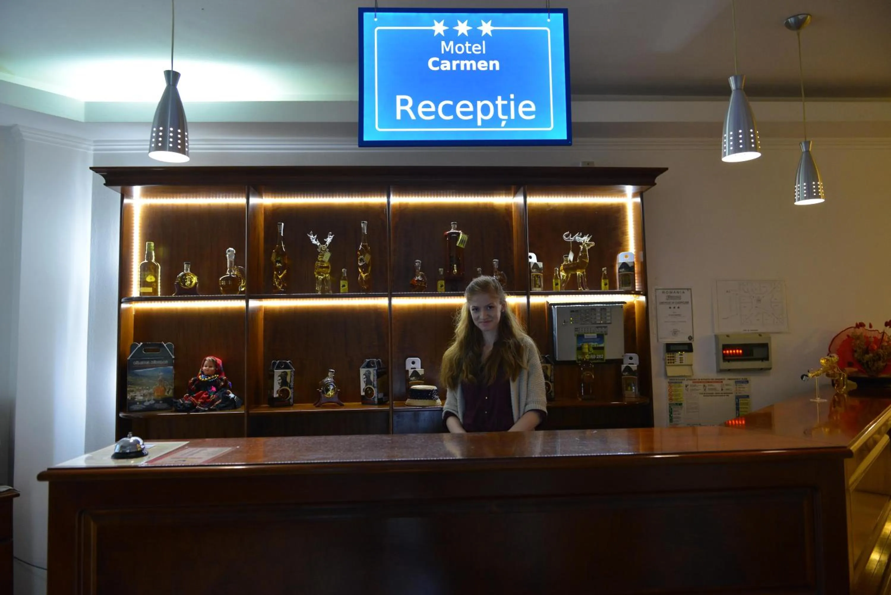 Facade/entrance in Motel Carmen