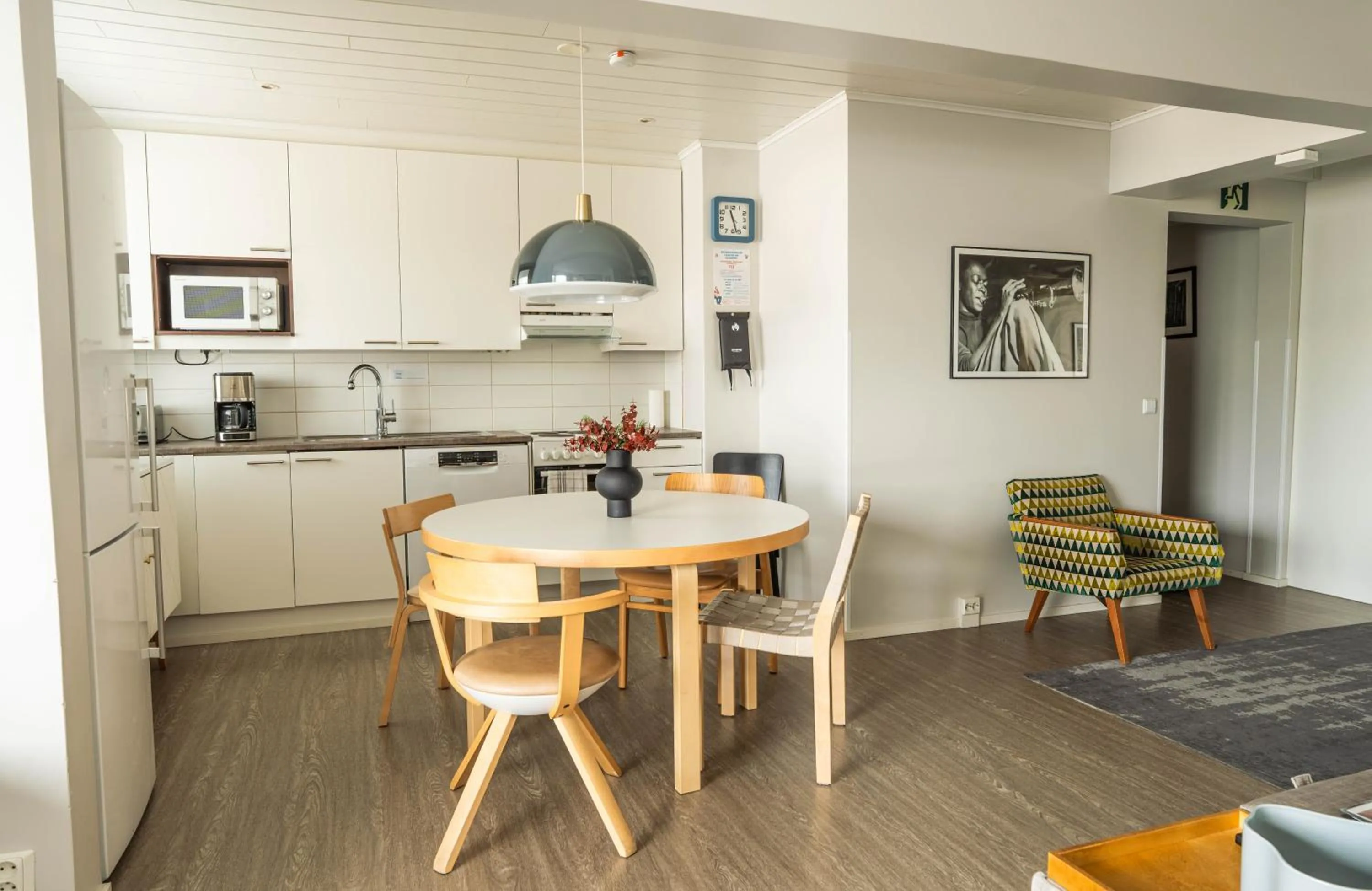 kitchen in The Luxury Downtown Rovaniemi with sauna