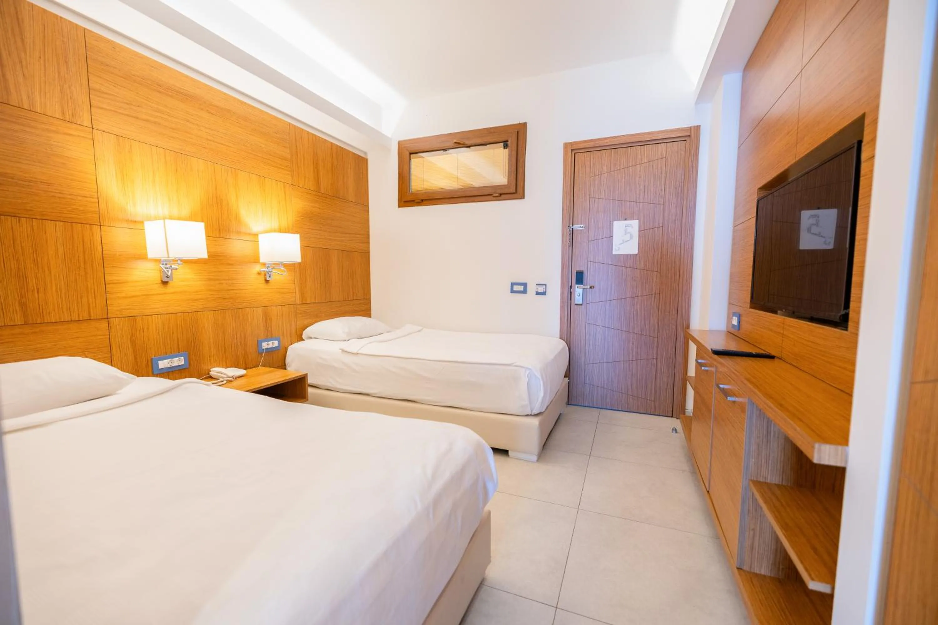 Bedroom, Bed in INFINITY BY YELKEN AQUAPARK&RESORTS KUŞADASI