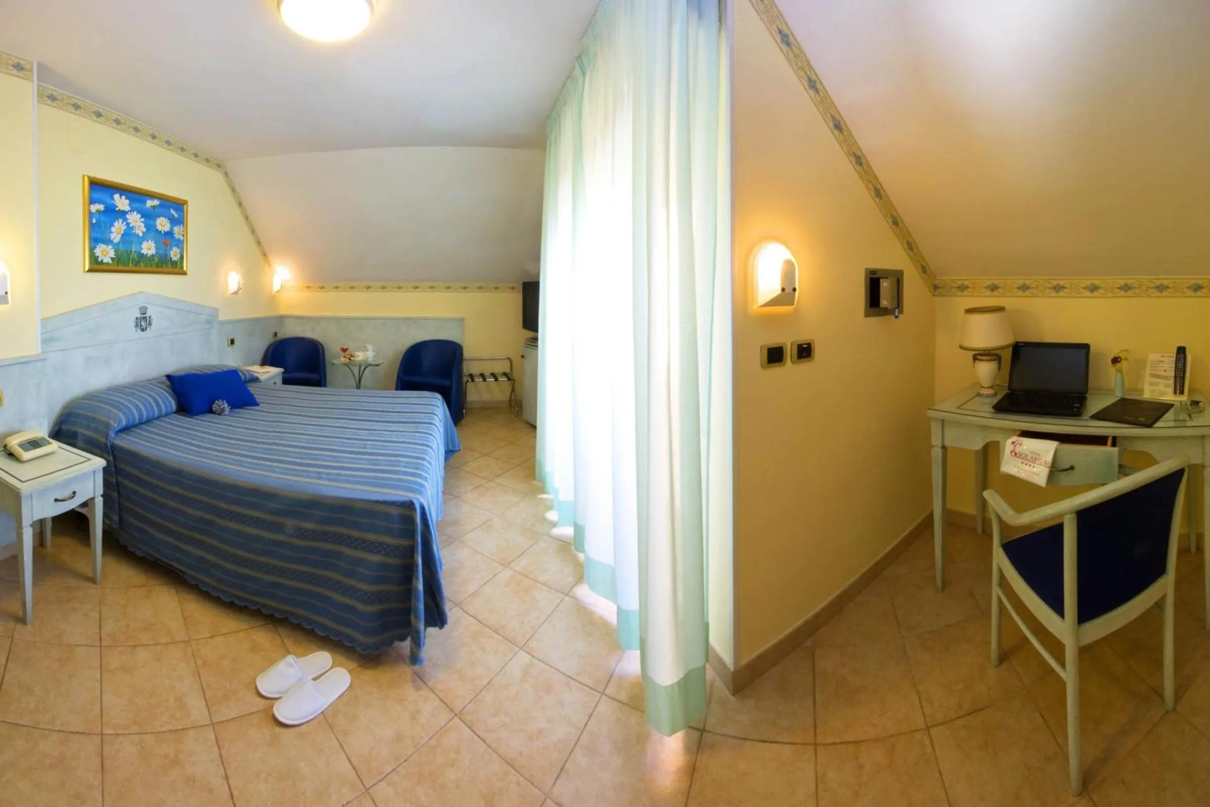 Bed in Hotel Solarium