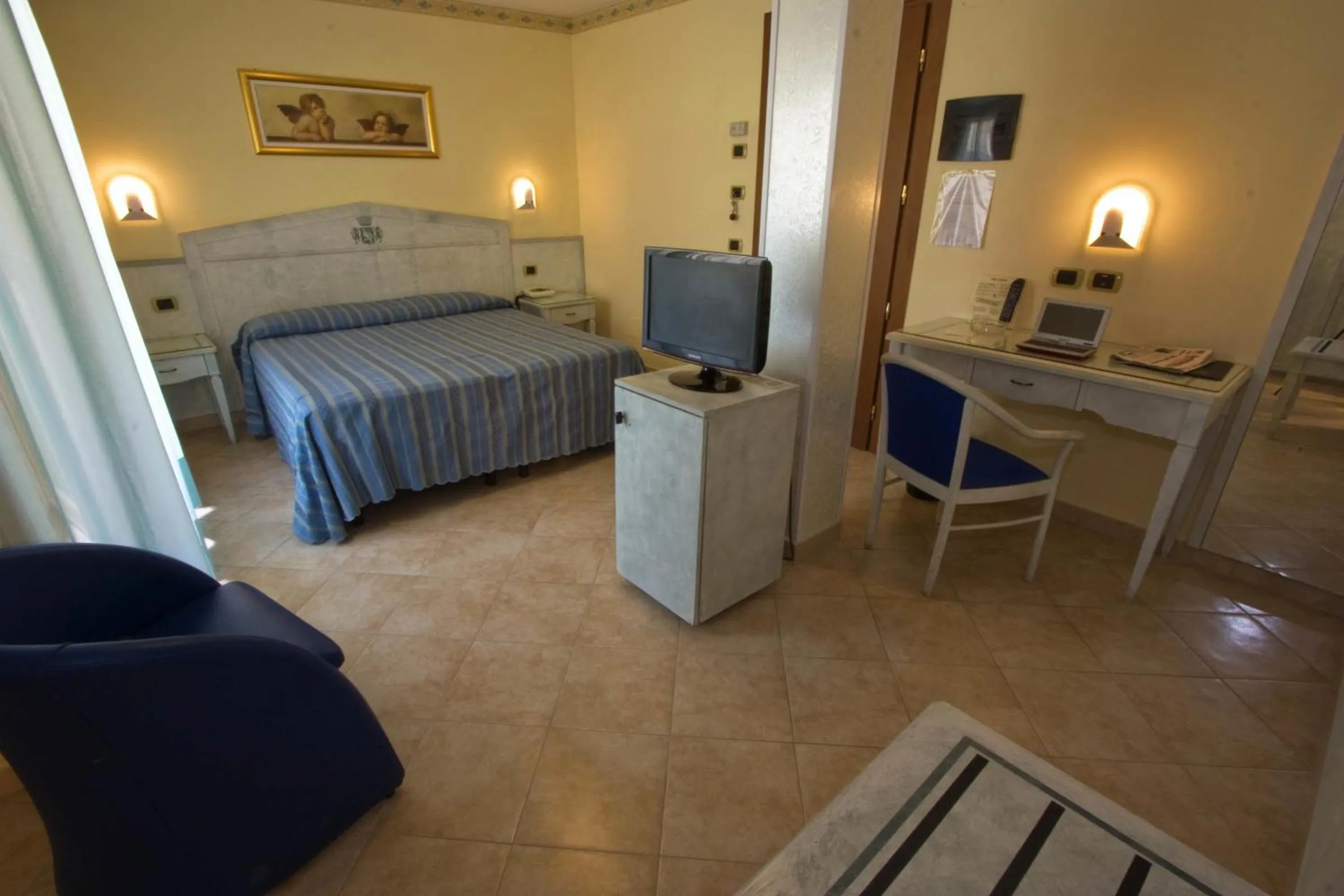 Bed in Hotel Solarium