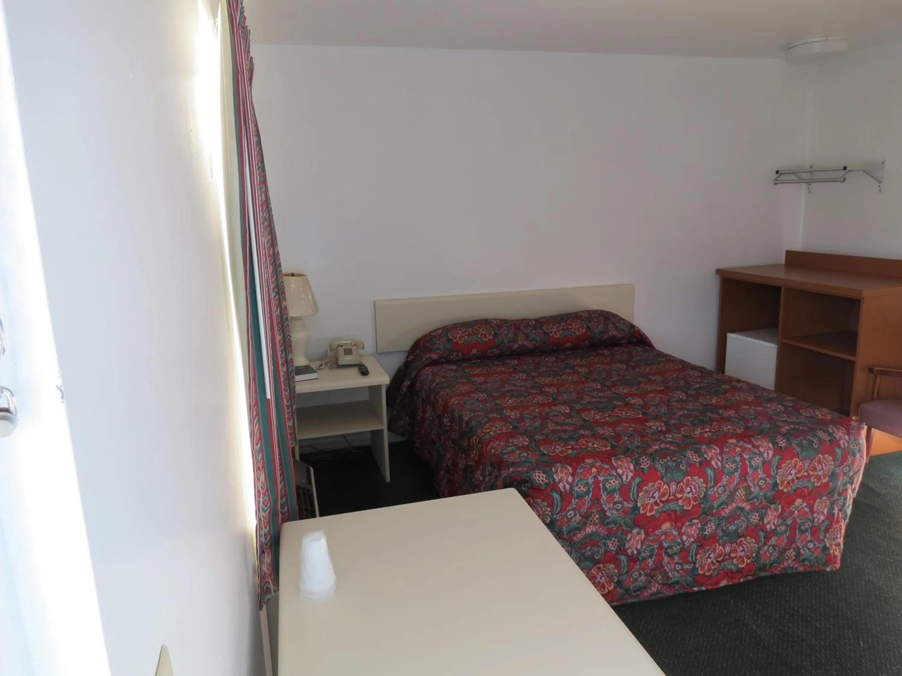 Bed in Boone trail inn