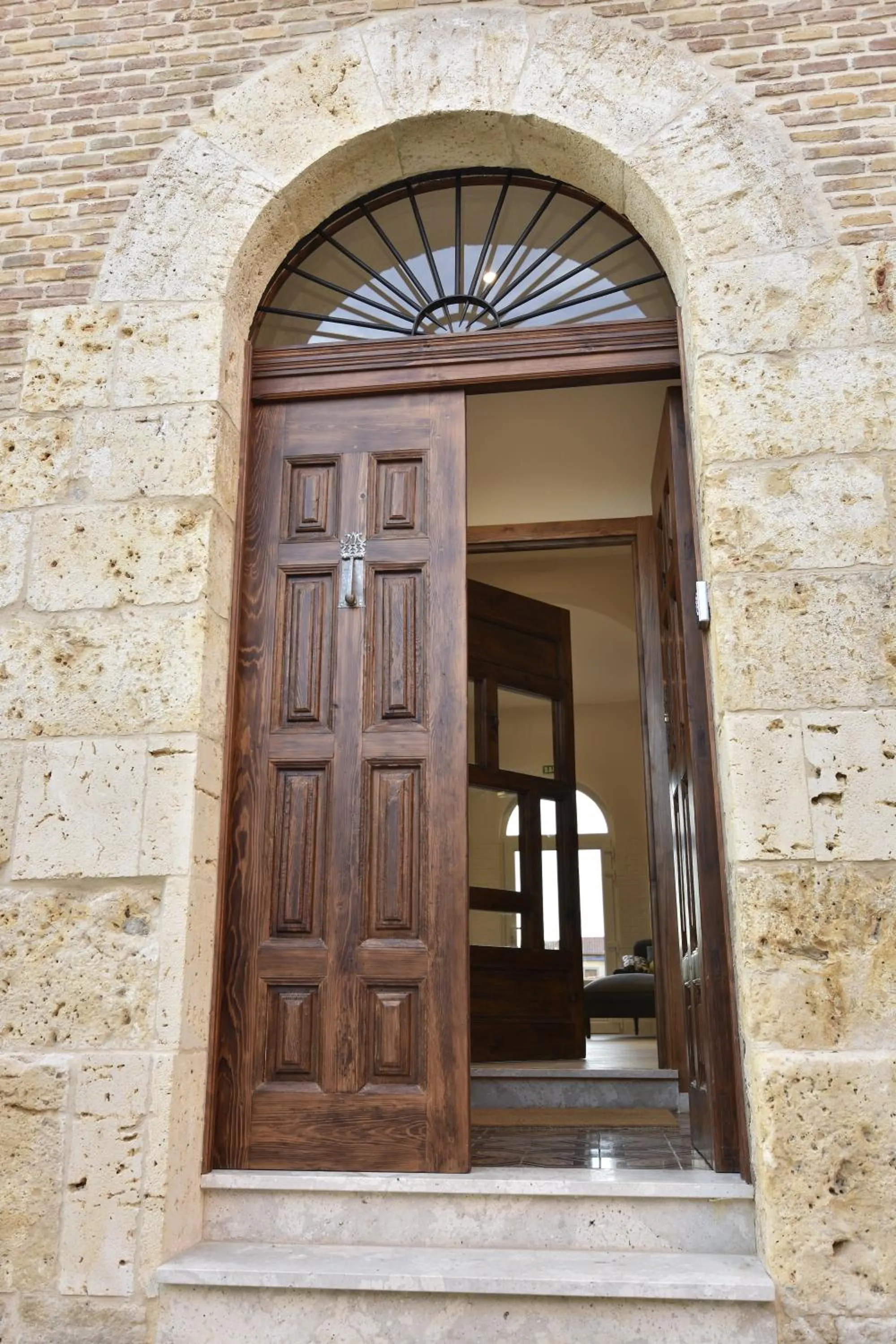 Facade/entrance in SANMARTINA HOTEL