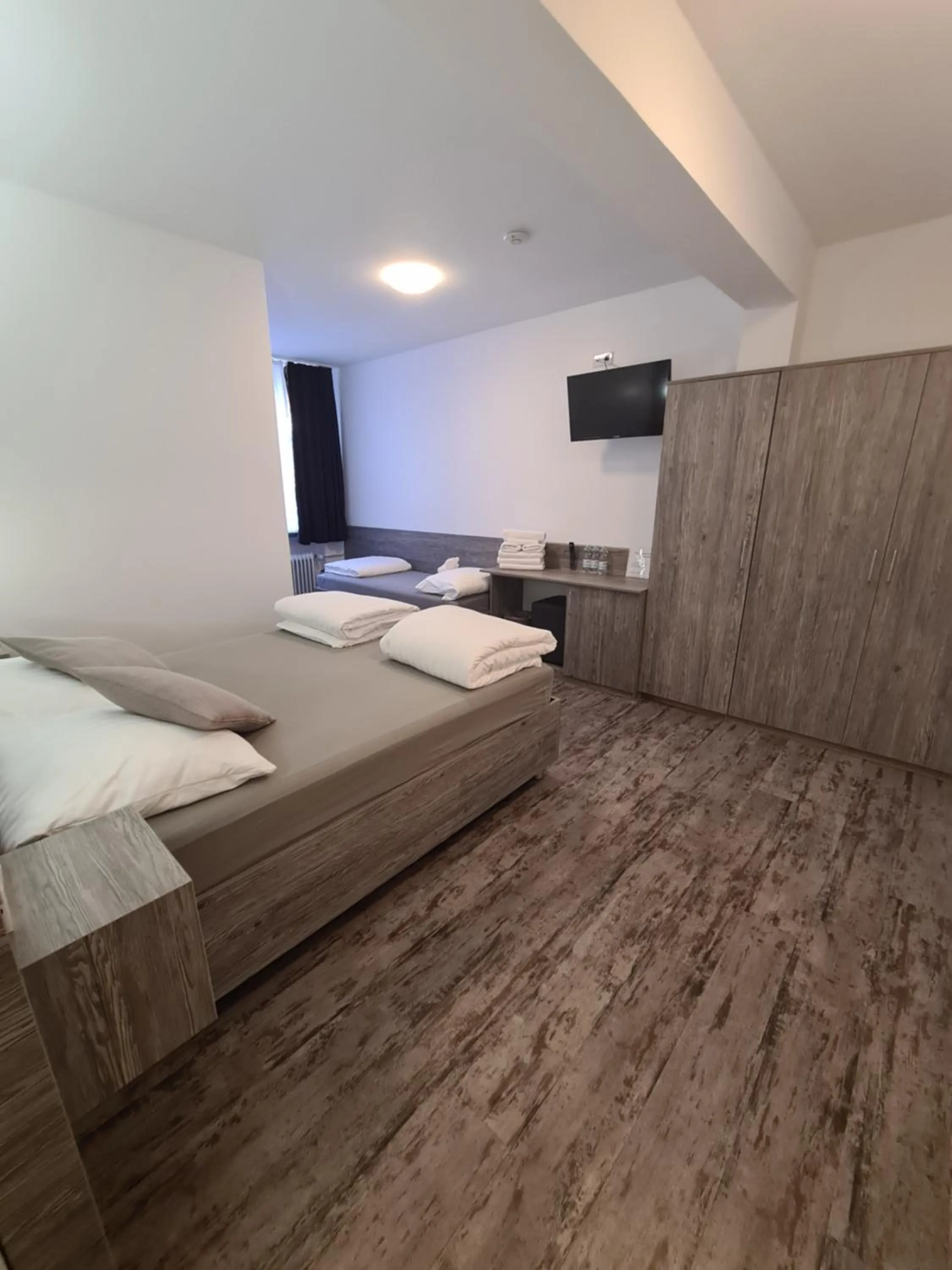 Bed in Pension Zwei A