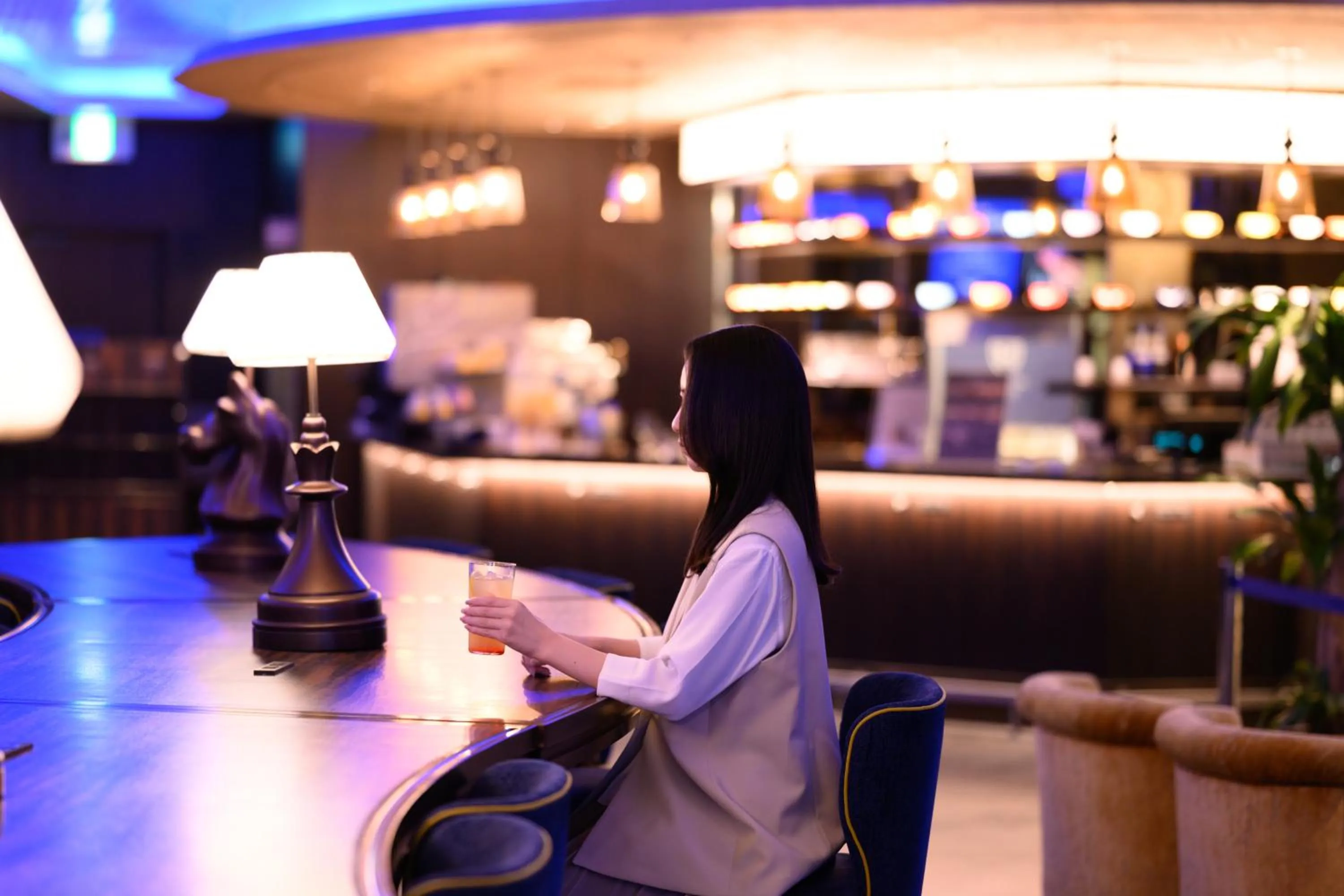 Lounge or bar in The Royal Park Canvas - Osaka Kitahama