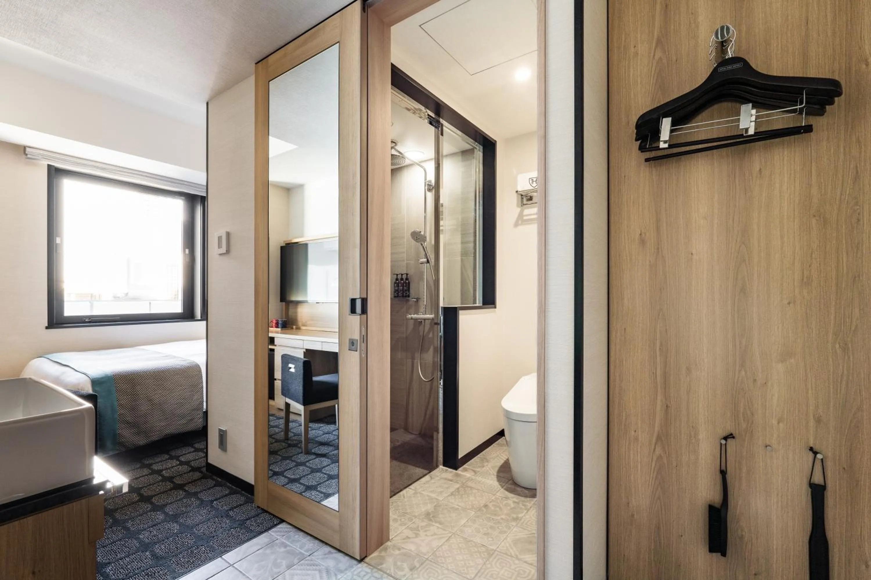 Photo of the whole room, Bed in The Royal Park Canvas - Osaka Kitahama