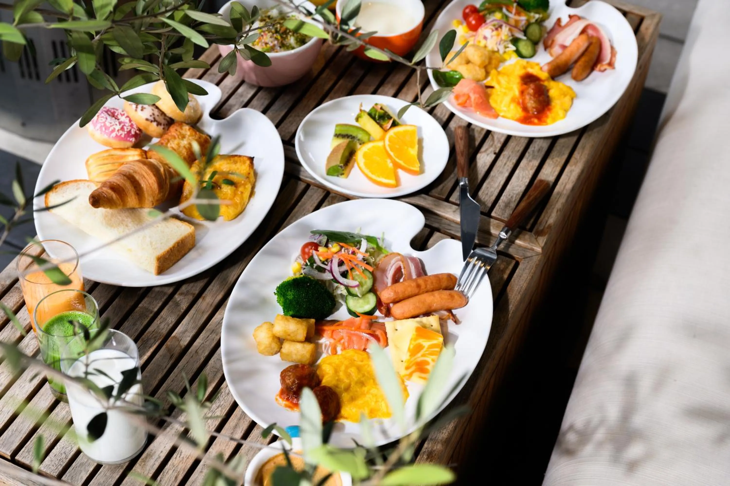 Buffet breakfast in The Royal Park Canvas - Osaka Kitahama