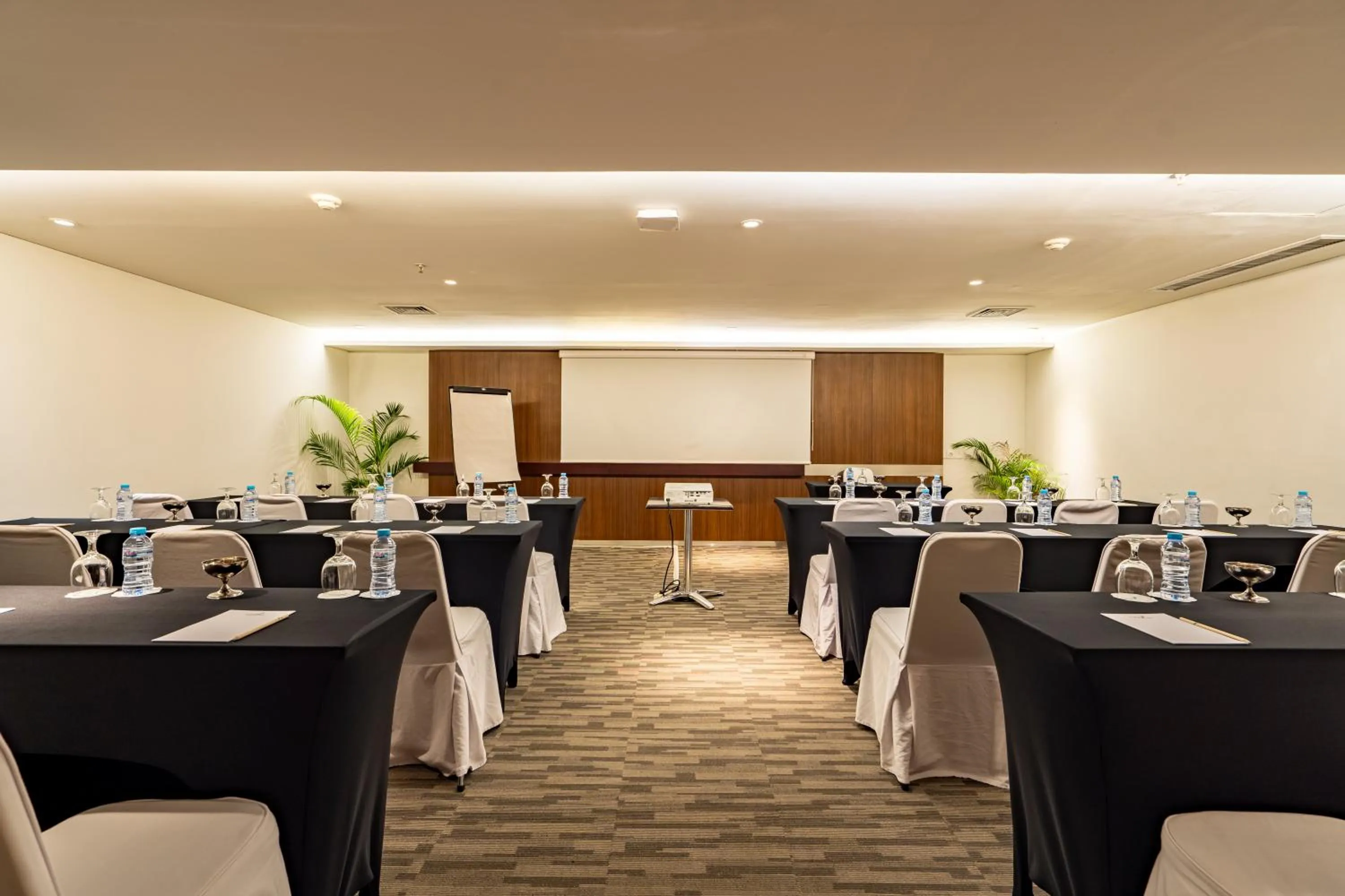 Meeting/conference room in Bintang Kuta Hotel