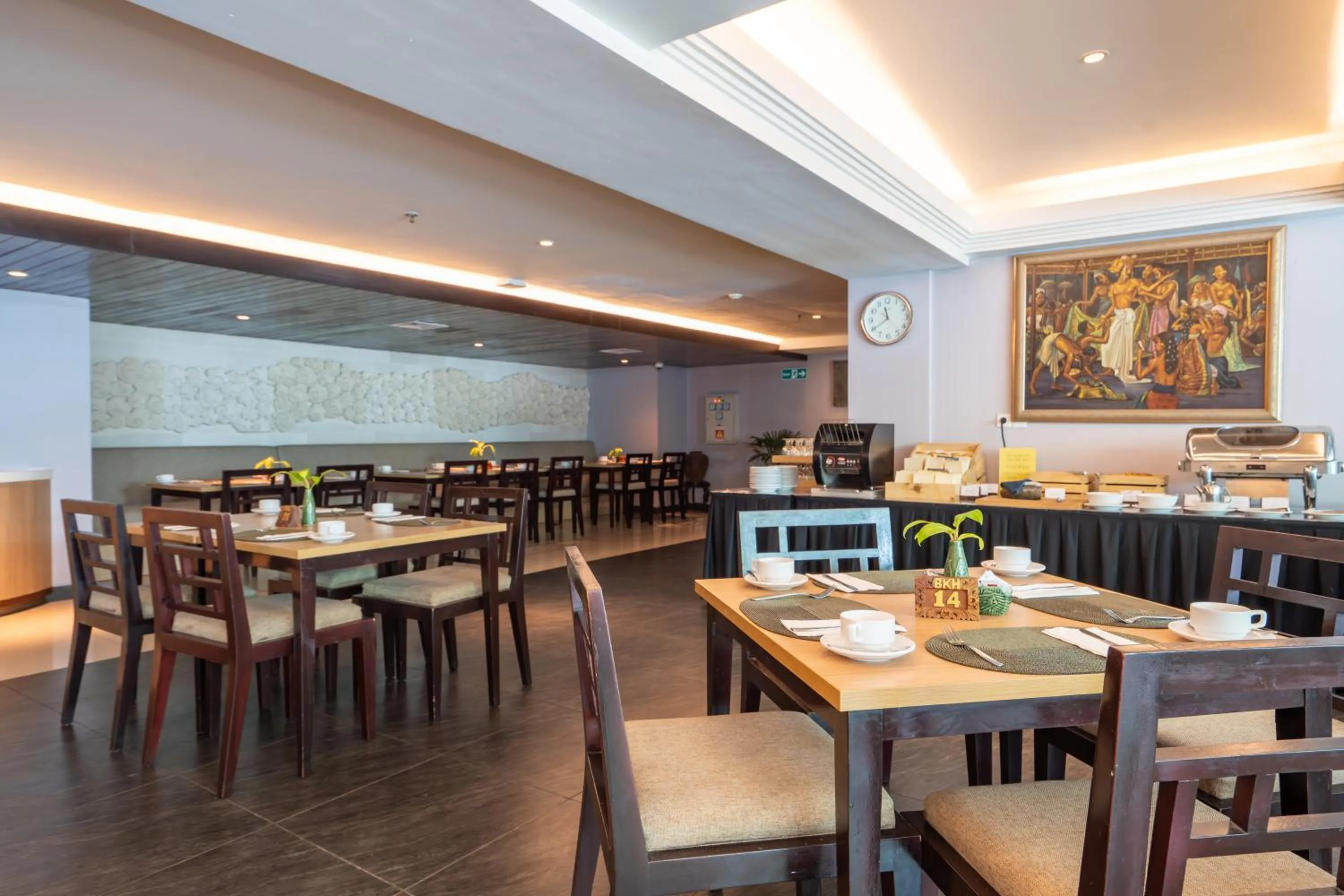 Restaurant/places to eat in Bintang Kuta Hotel