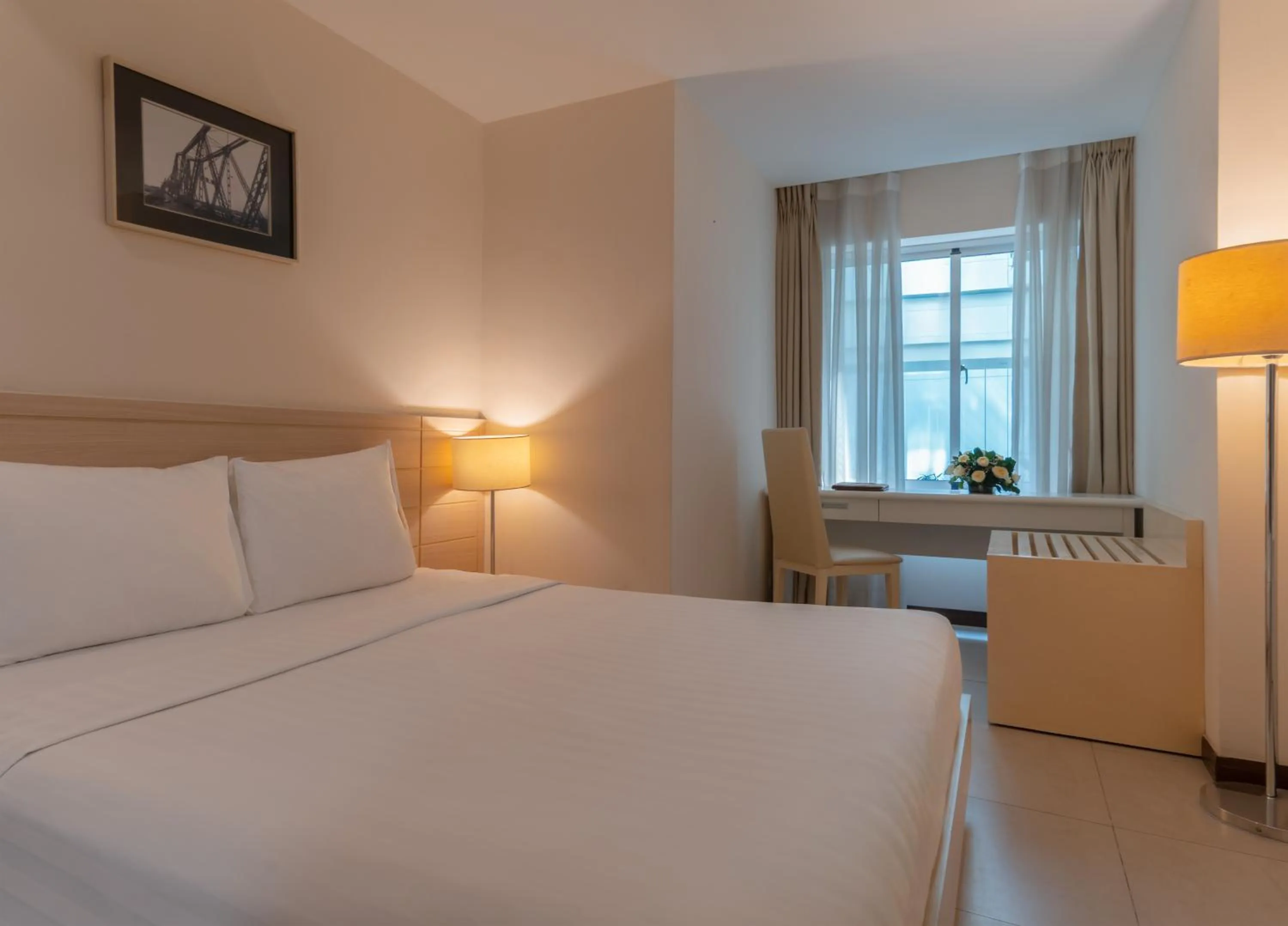 Photo of the whole room, Bed in Nhi Phi Hotel