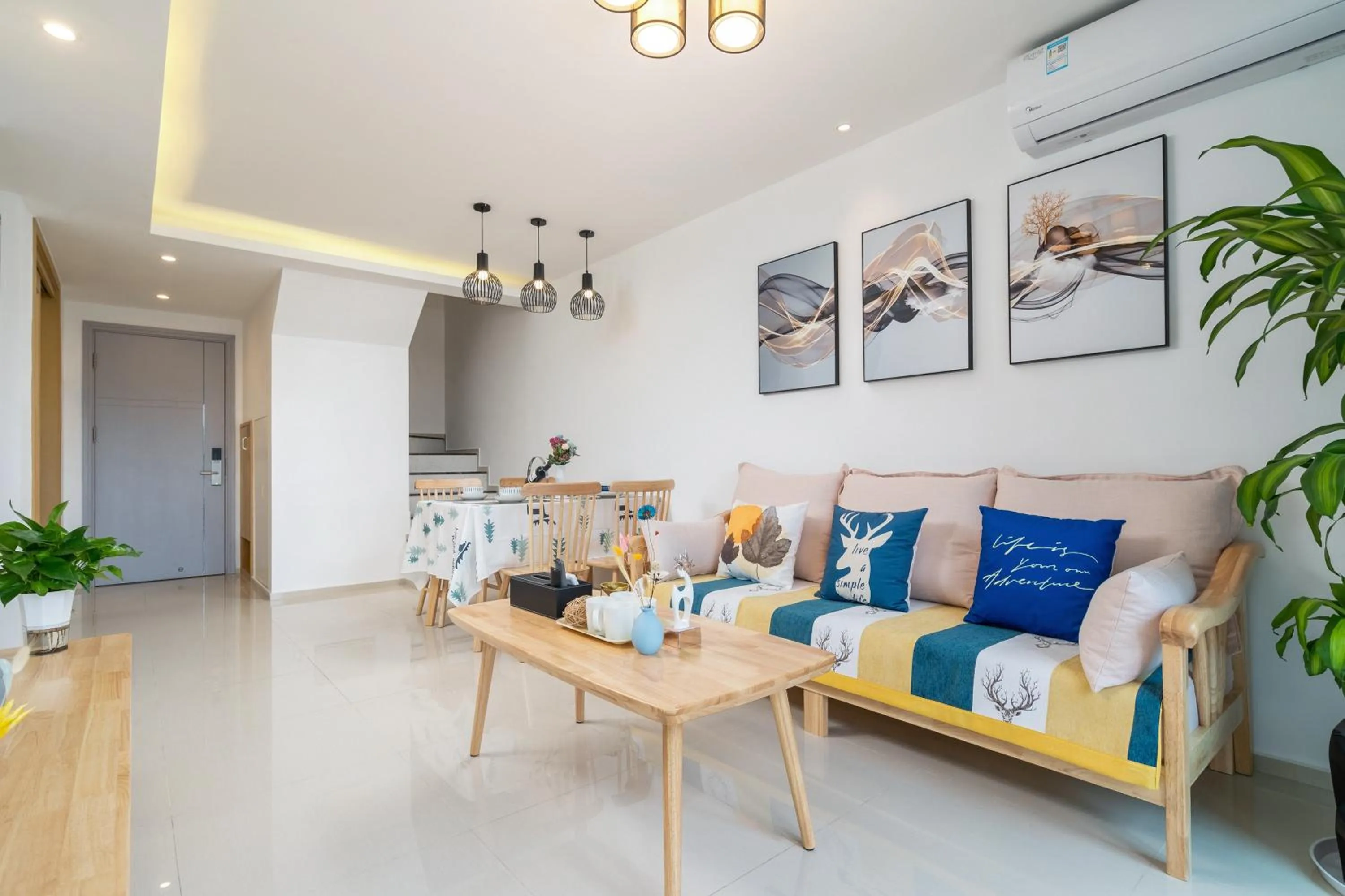 Living room in Neal Yat Seaview Apartment Haitang Bay Sanya