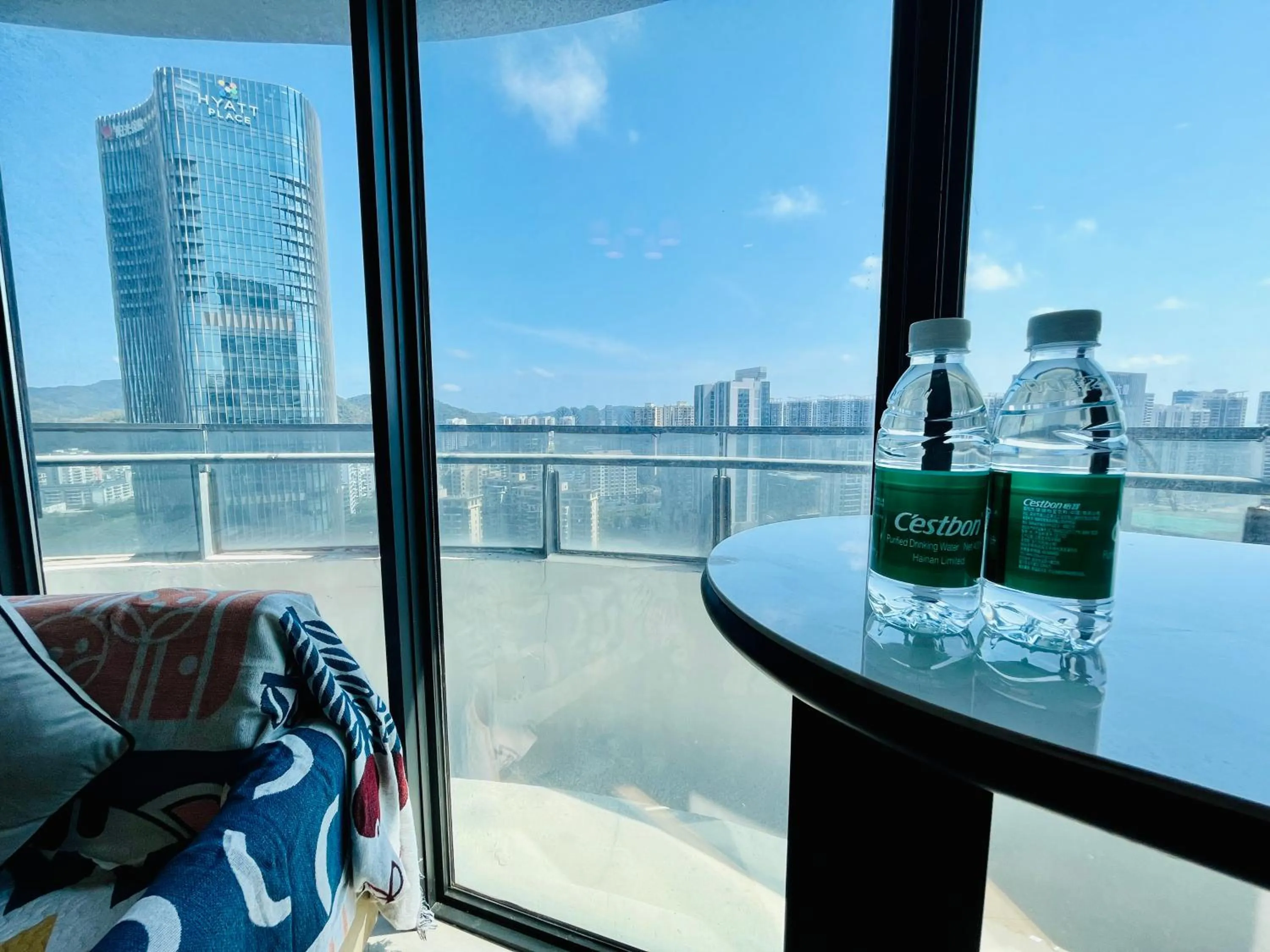 Living room in Neal Yat Seaview Apartment Haitang Bay Sanya