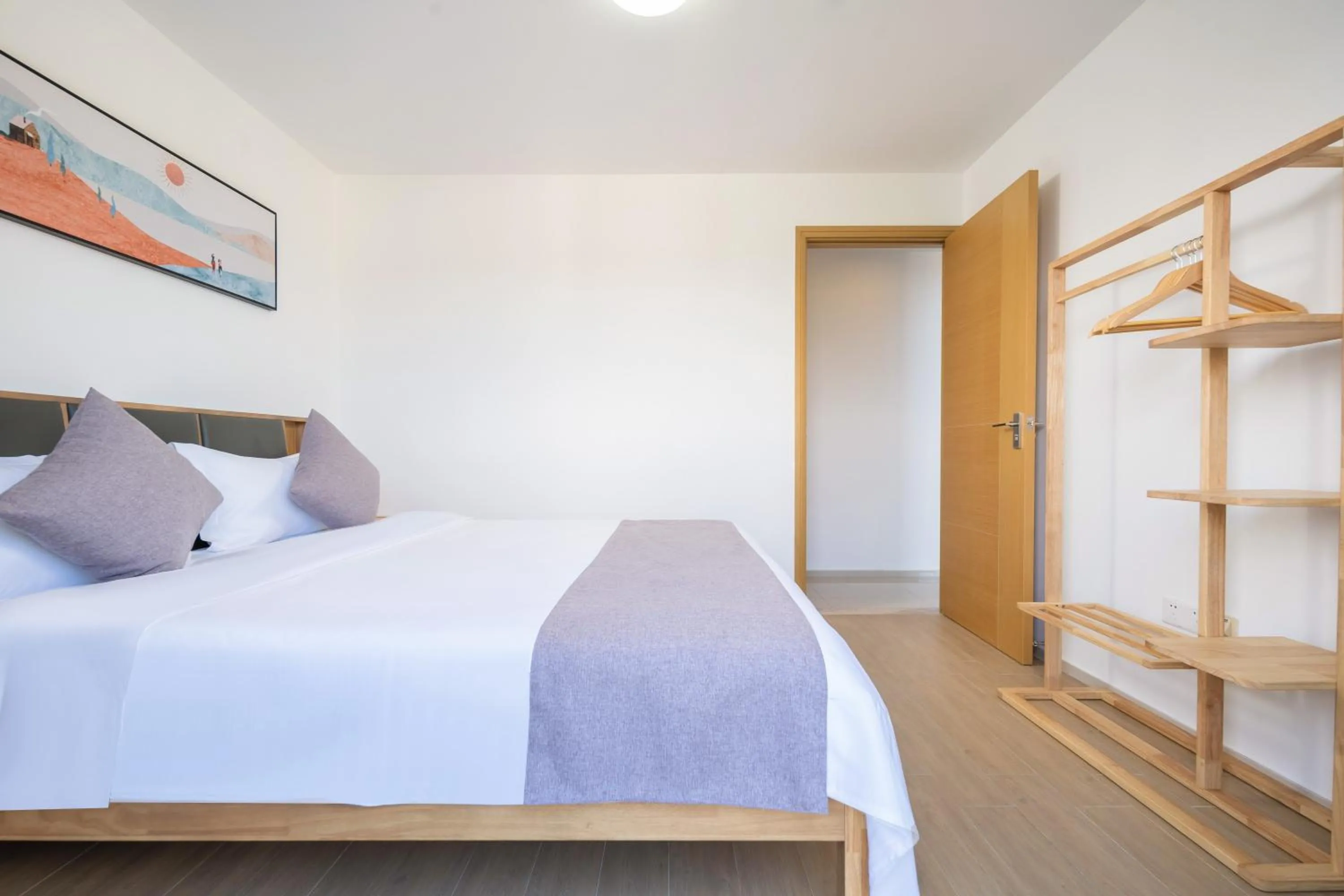 Bedroom, Bed in Neal Yat Seaview Apartment Haitang Bay Sanya