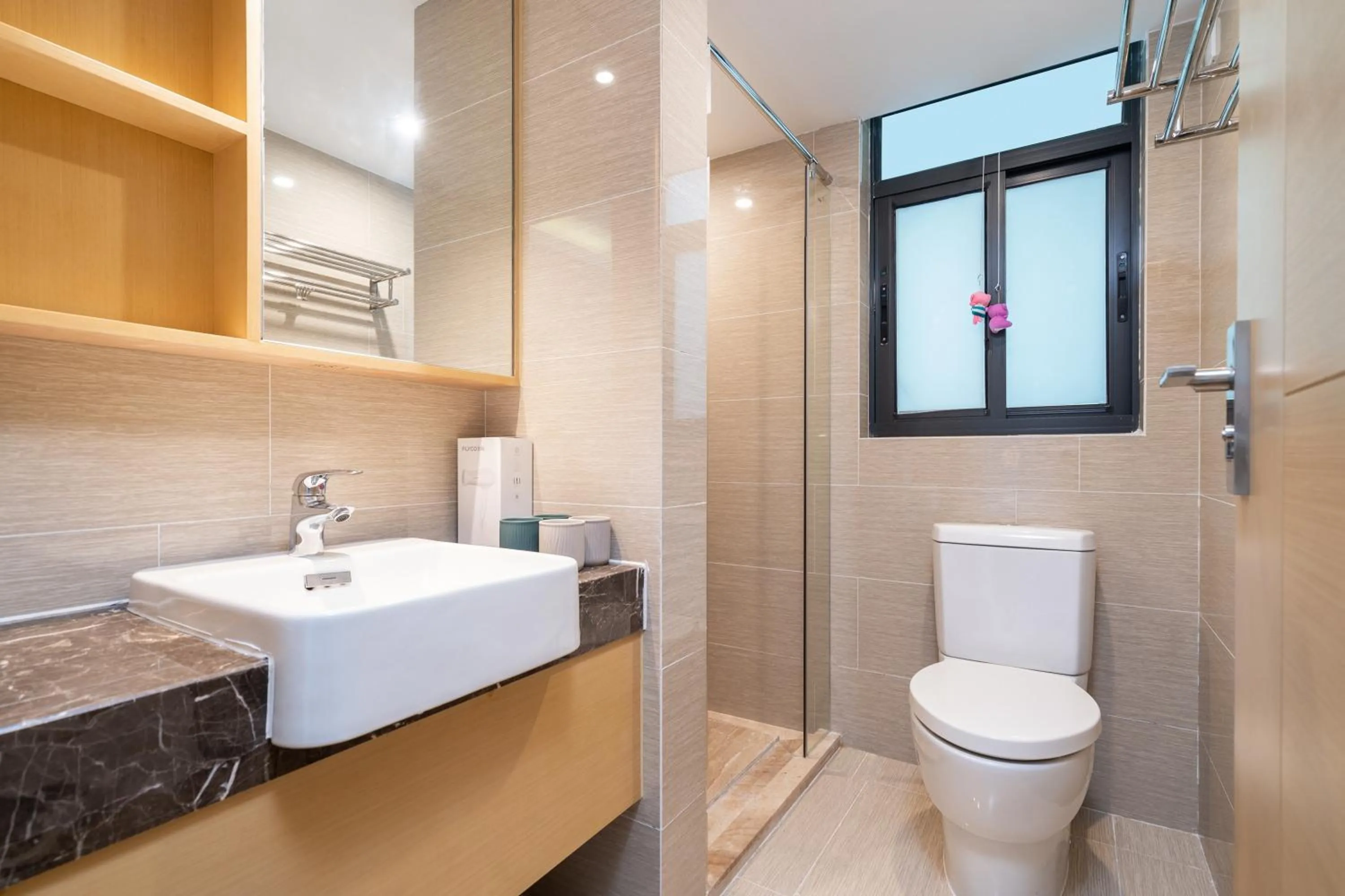 Toilet in Neal Yat Seaview Apartment Haitang Bay Sanya