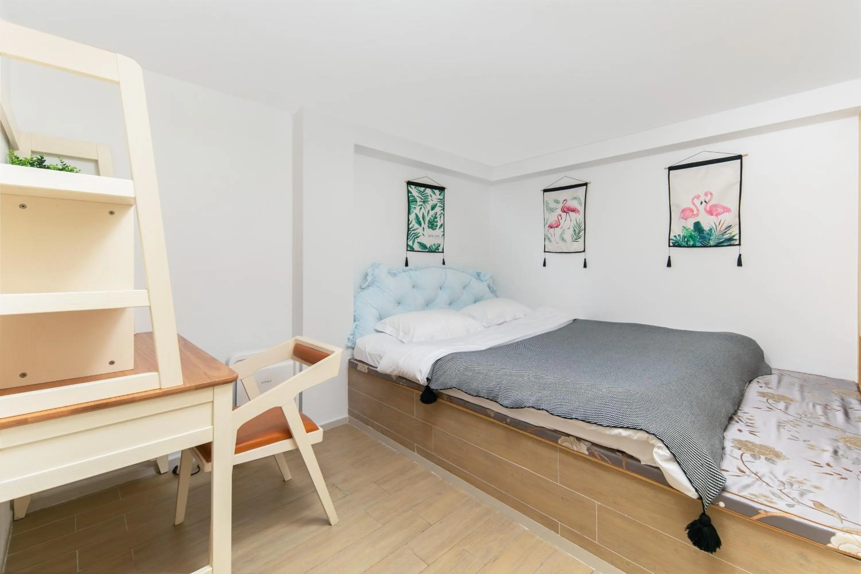 Bedroom, Bed in Neal Yat Seaview Apartment Haitang Bay Sanya