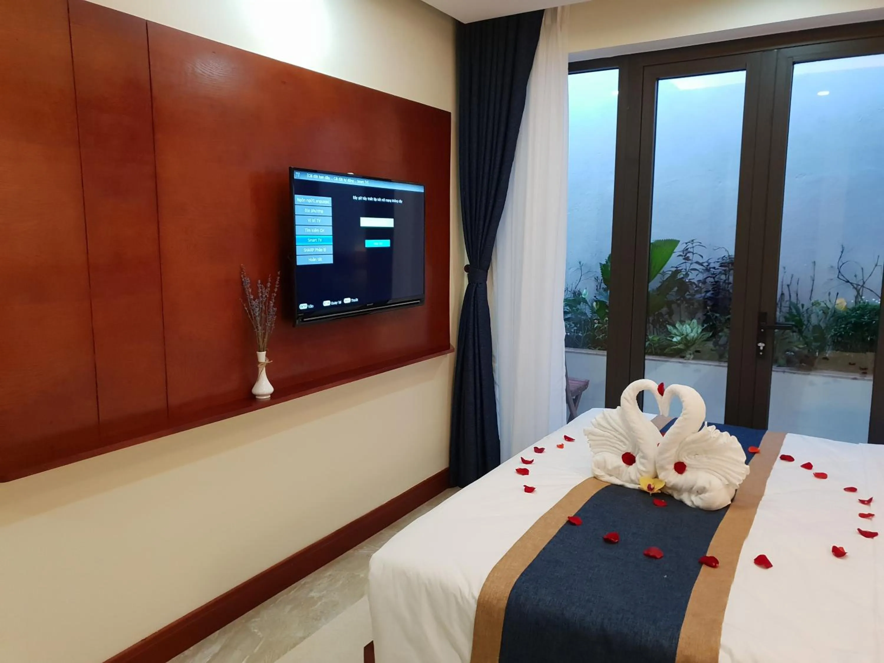 TV and multimedia in Southern Hotel Hoi An