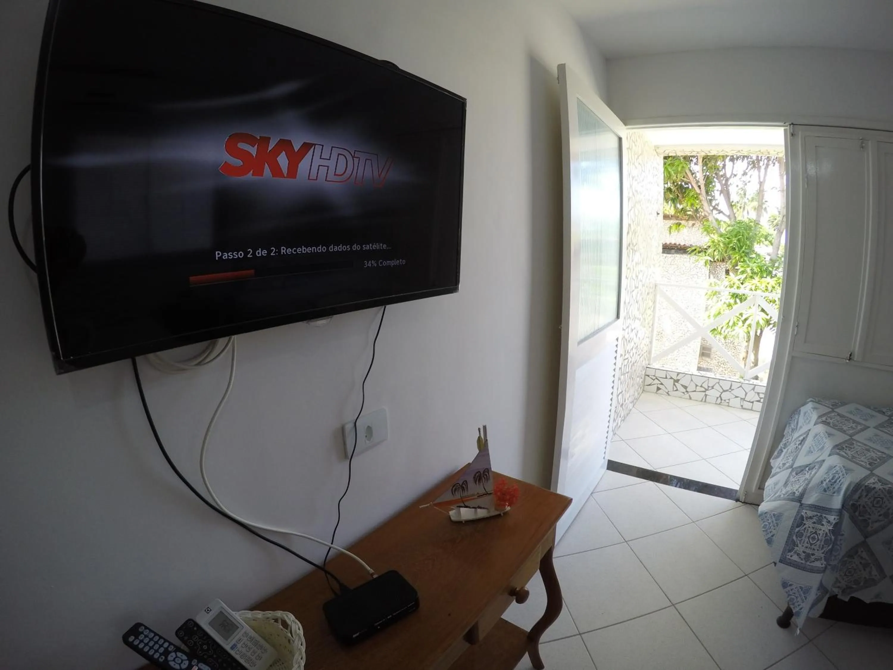 TV and multimedia in Chale 48 Maragogi Village Gales