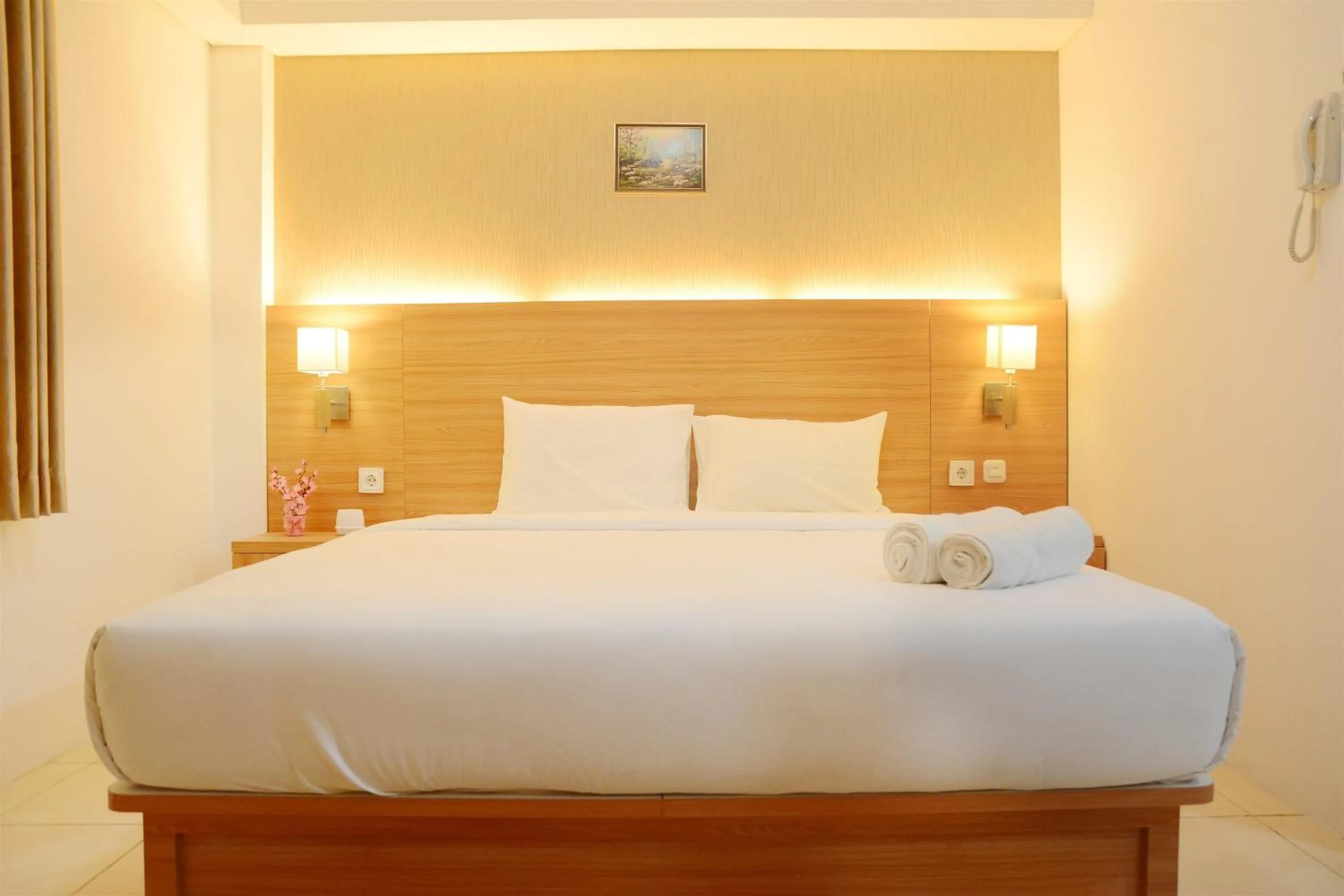 Bed in Simply Studio Room at Annora Living Apartment Tangerang By Travelio