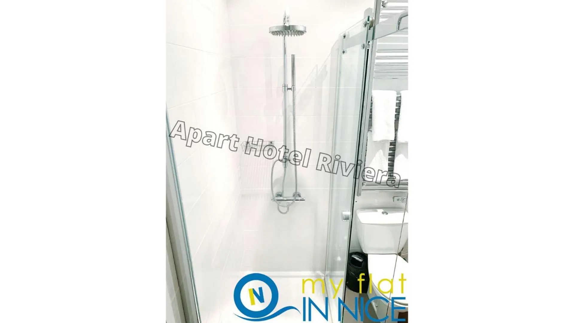 Bathroom in ApartHotel Riviera - Nice Côte d'Azur - Grimaldi AC - Promenade des Anglais
