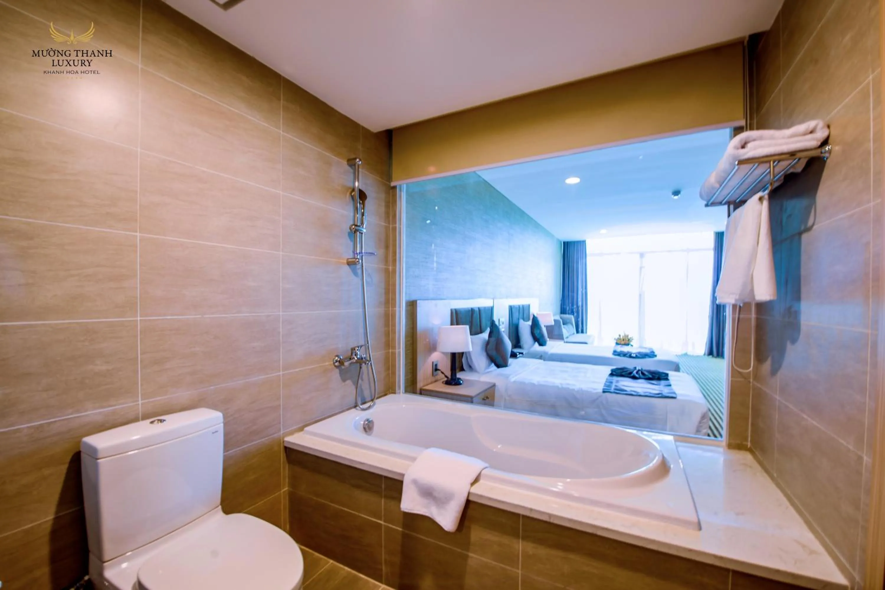 Shower in Muong Thanh Luxury Khanh Hoa