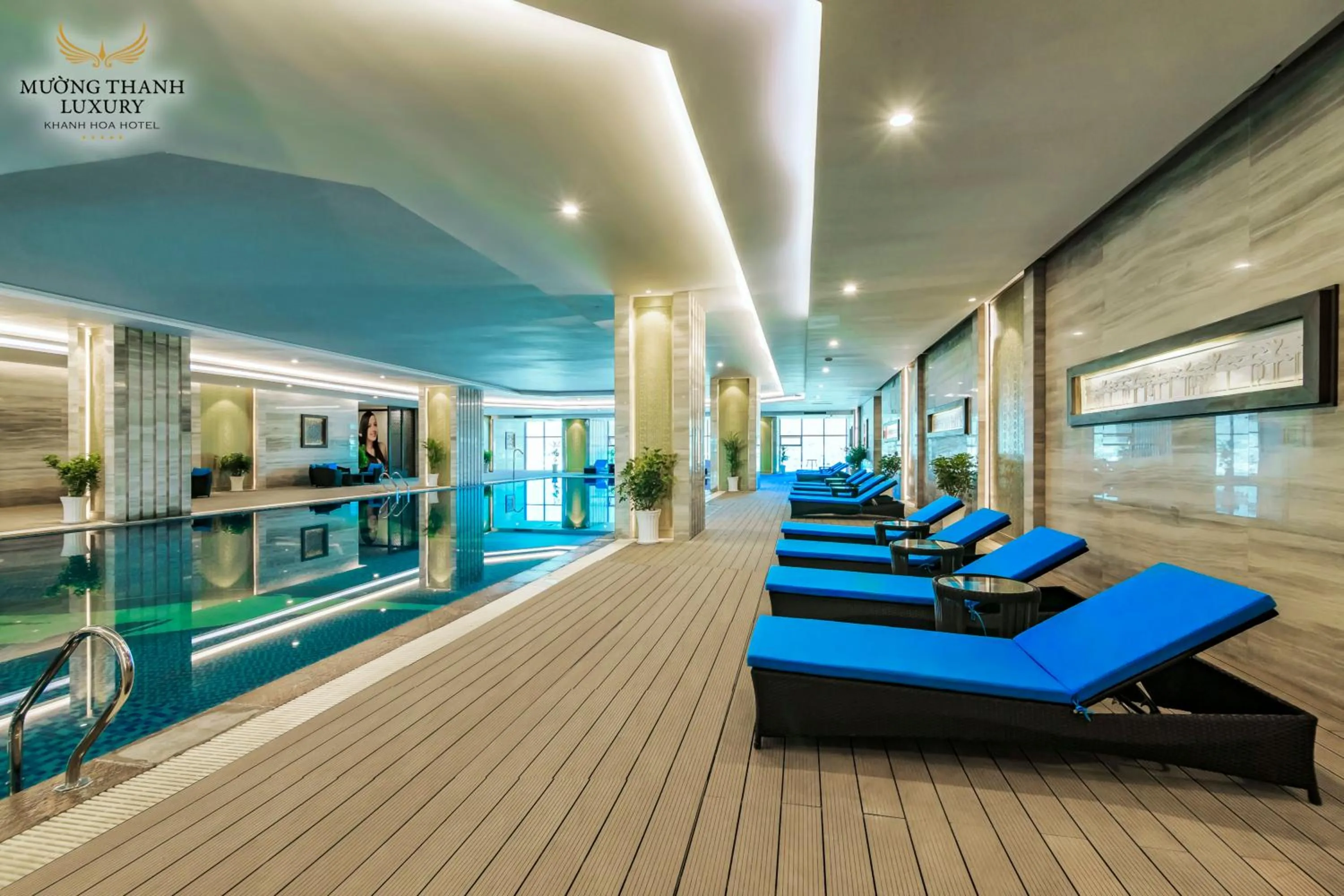 Swimming pool in Muong Thanh Luxury Khanh Hoa