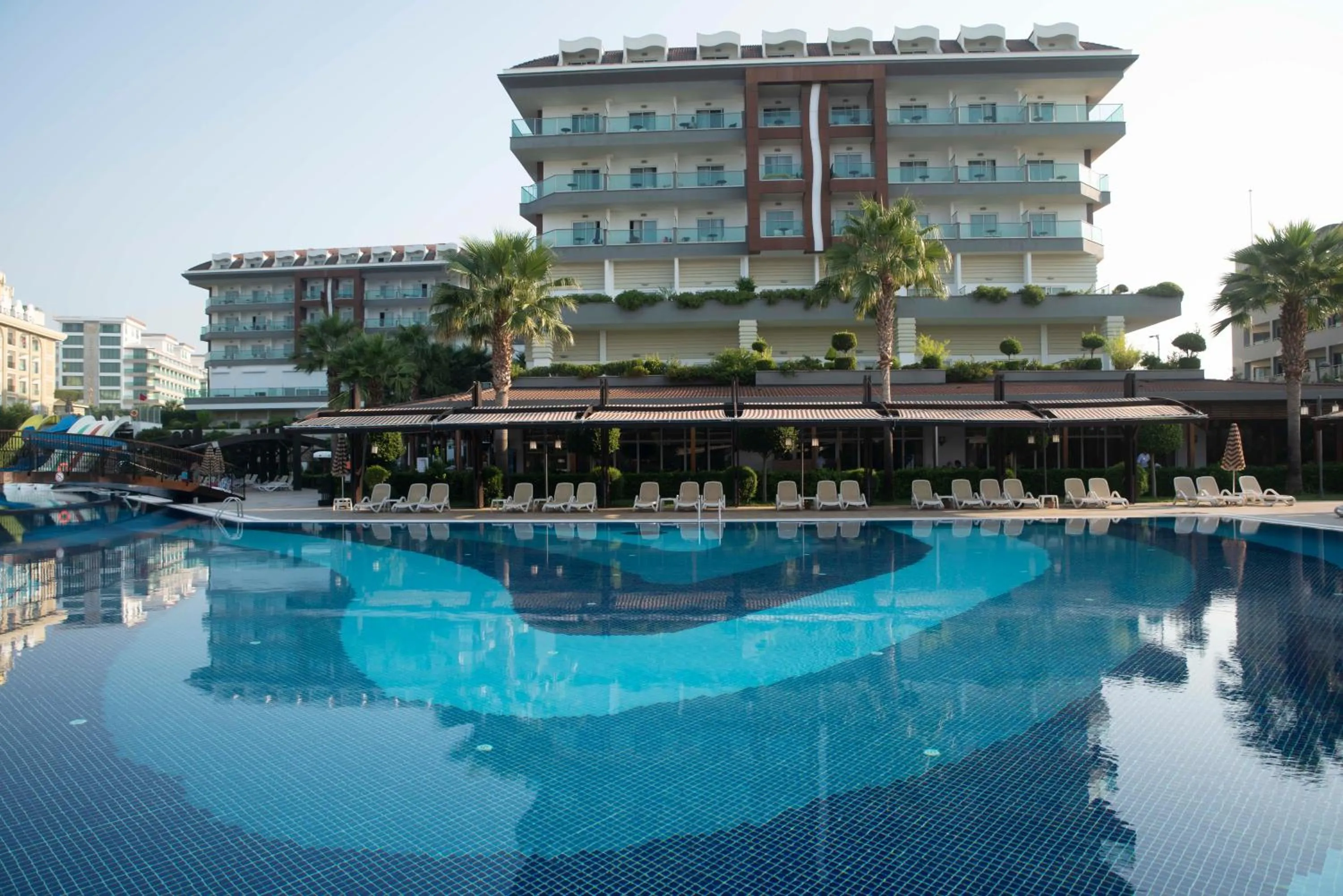 Swimming pool in Adalya Ocean Deluxe - Ultra All Inclusive