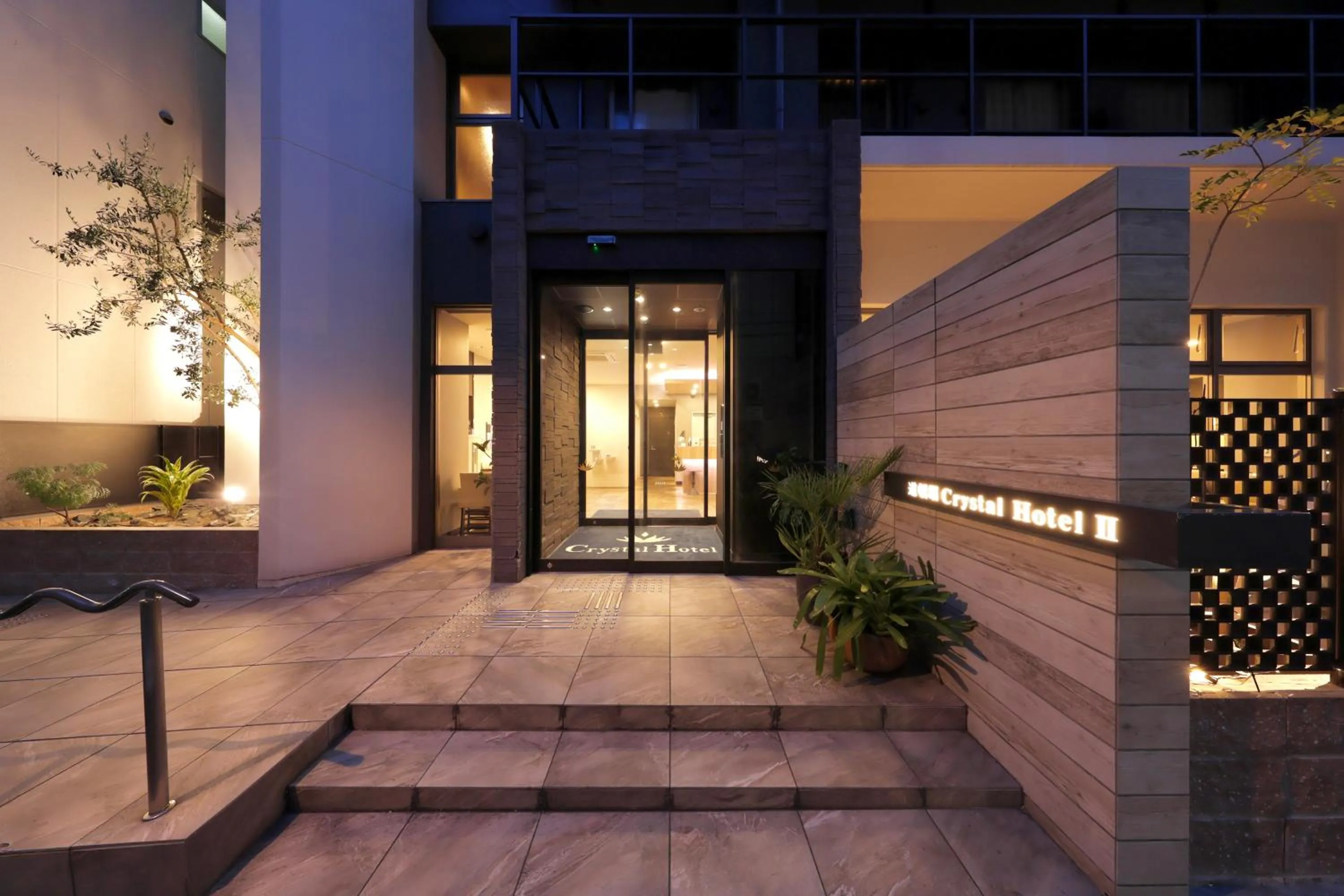 Facade/entrance in Doutonbori Crystal Hotel Ⅱ