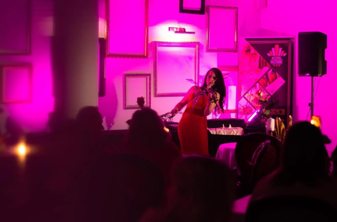 Restaurant/places to eat in Hotel Hutnik