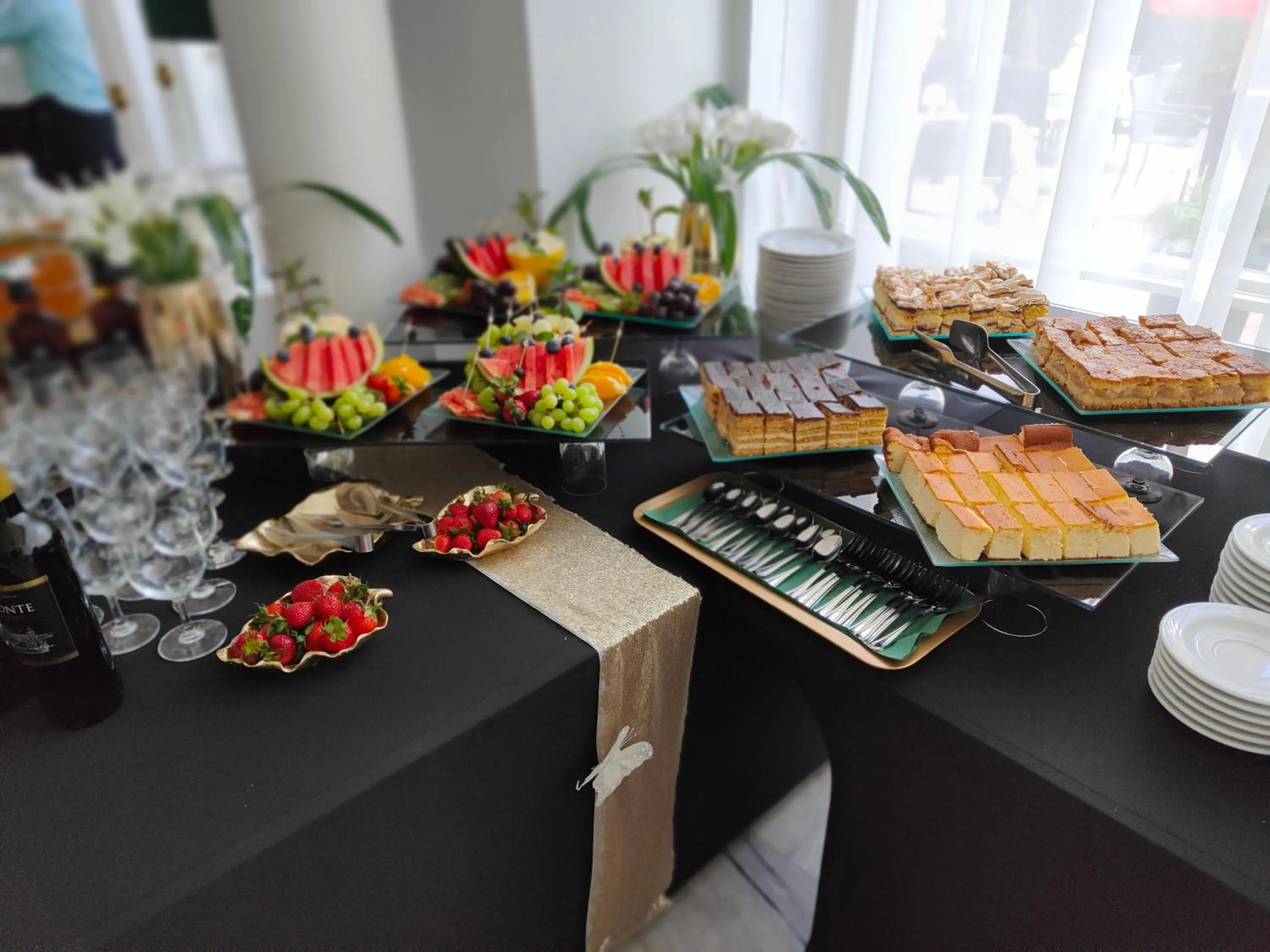 Restaurant/places to eat in Hotel Hutnik