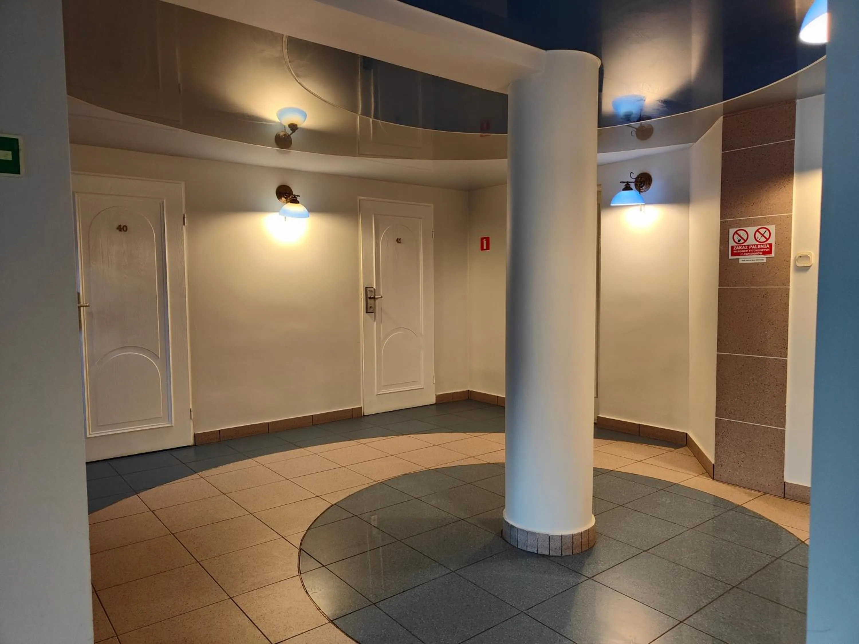 Property building in Hotel Hutnik