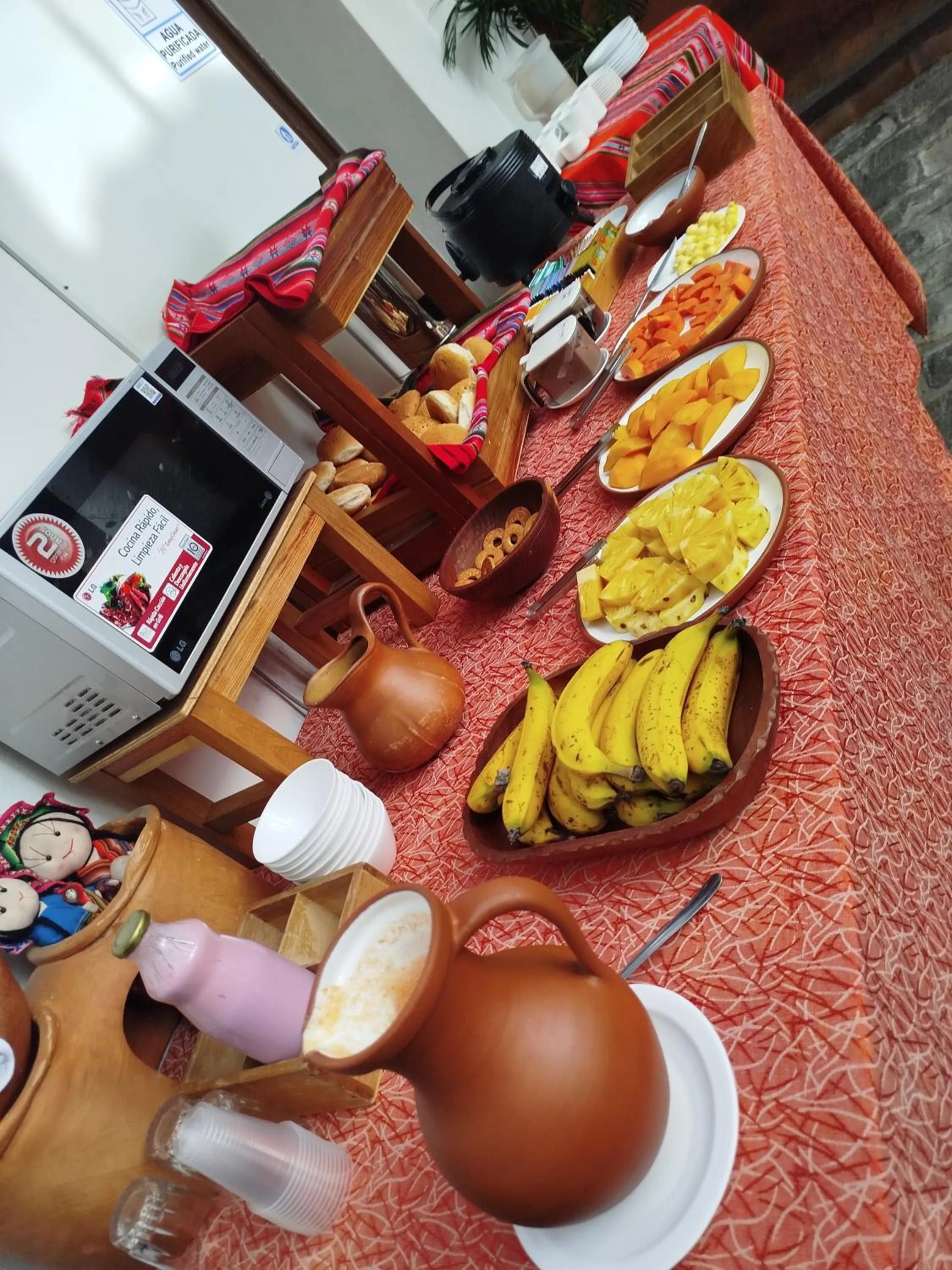 Continental breakfast in Hostal Recoleta Sur