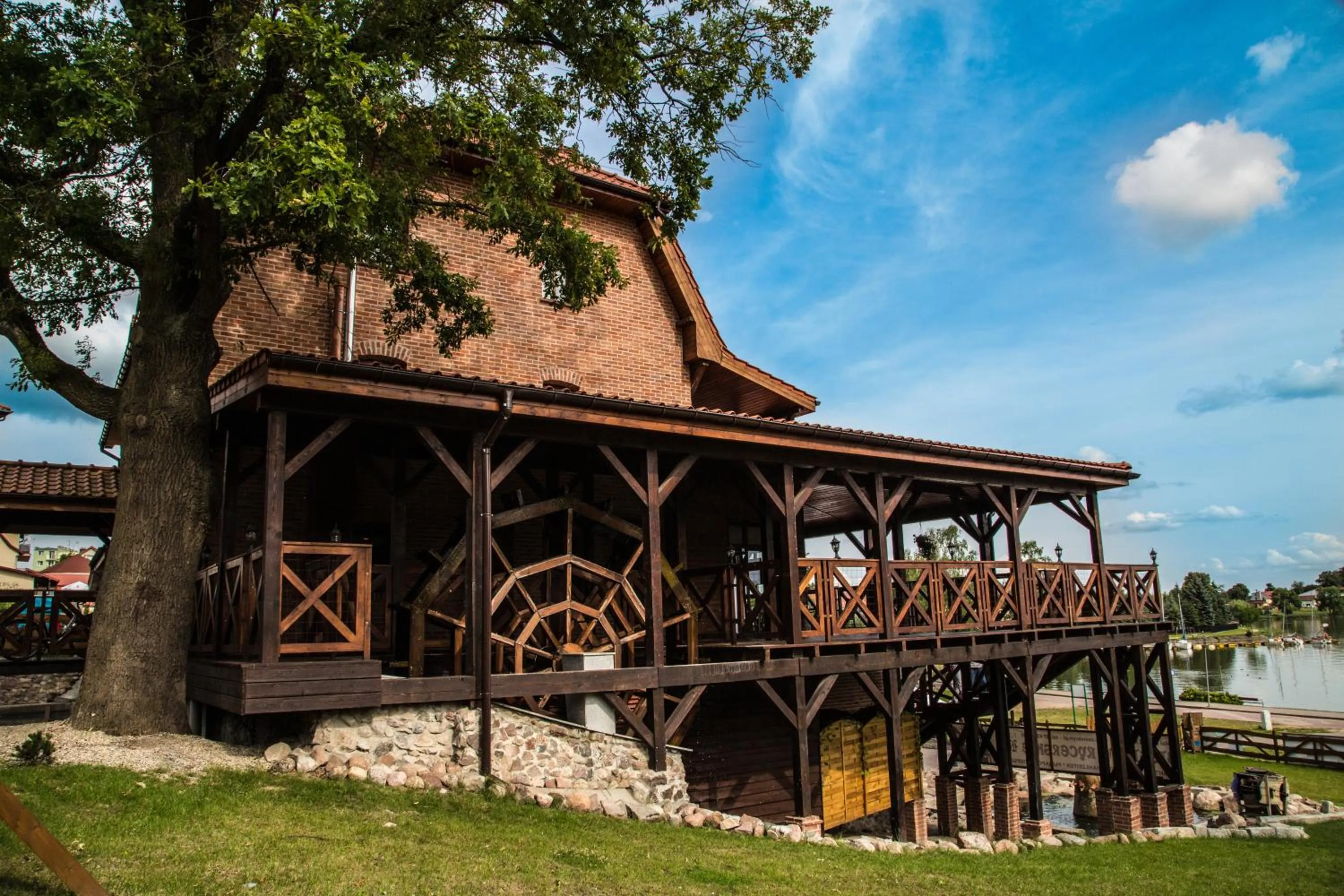 Property building in Gościniec Ryński Młyn