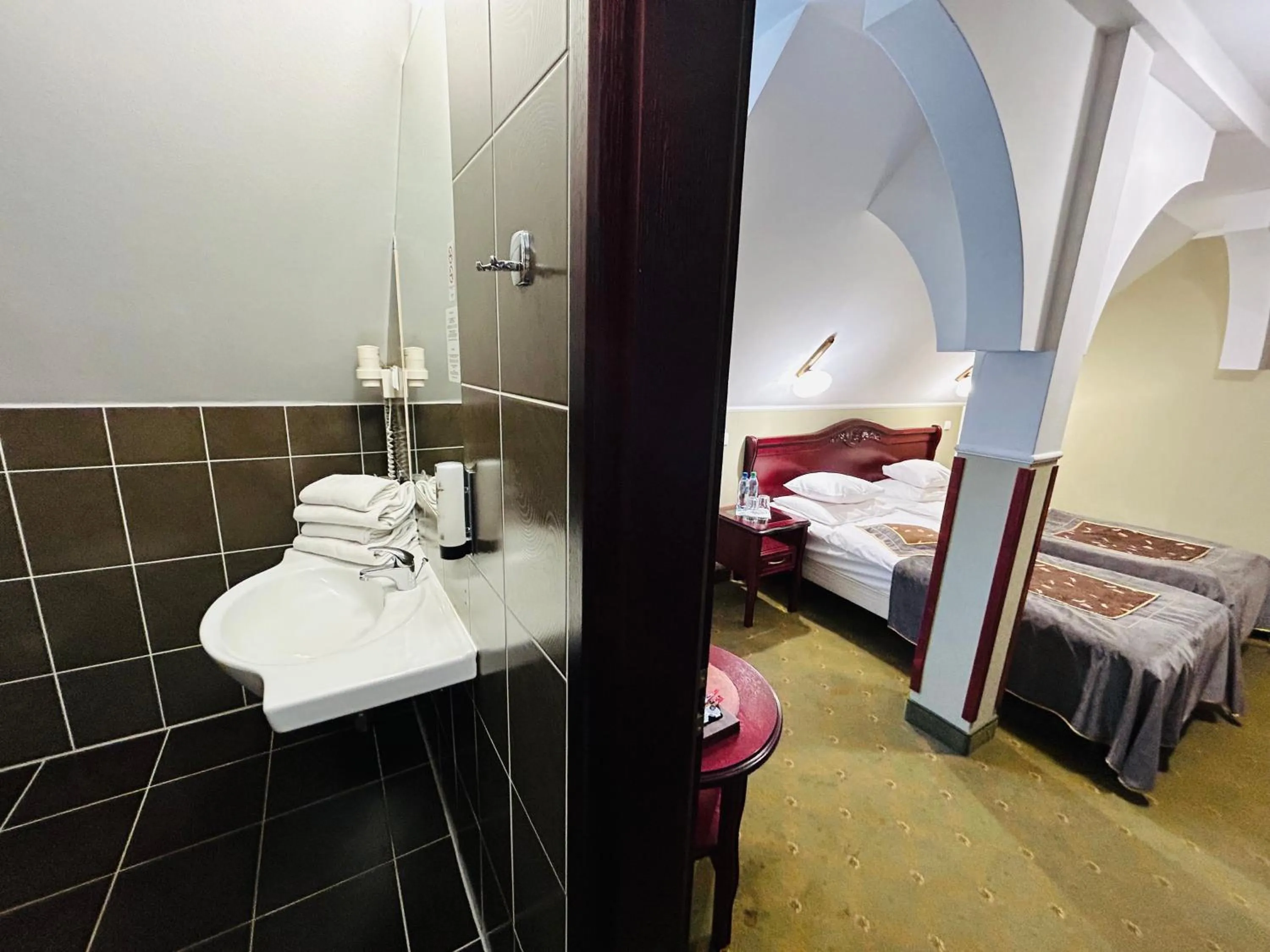 Photo of the whole room, Bed in Willa Pod Zamkiem