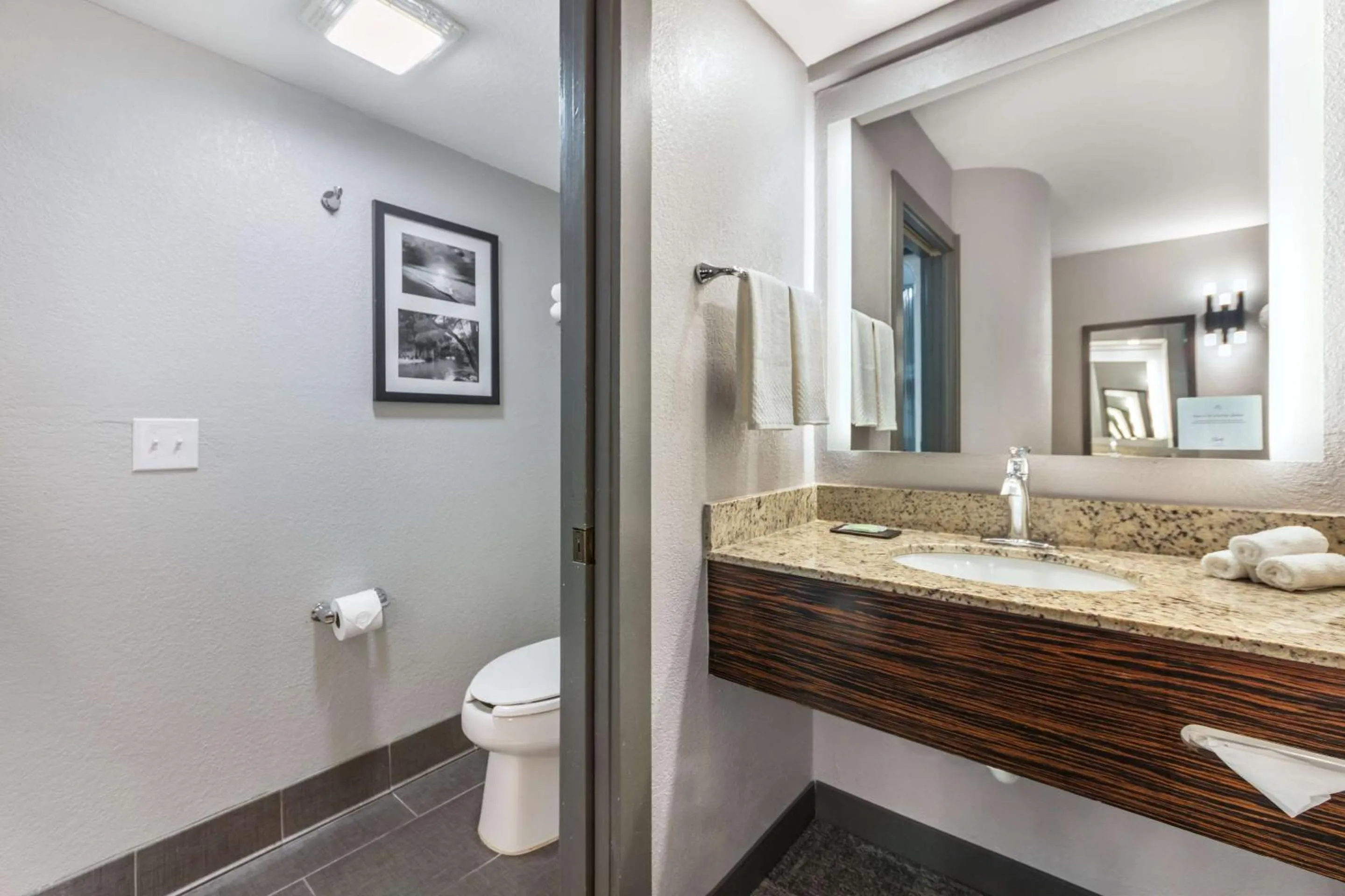 Bedroom in Sleep Inn Miami Airport