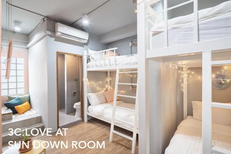 Bed in Better Moon Guesthouse