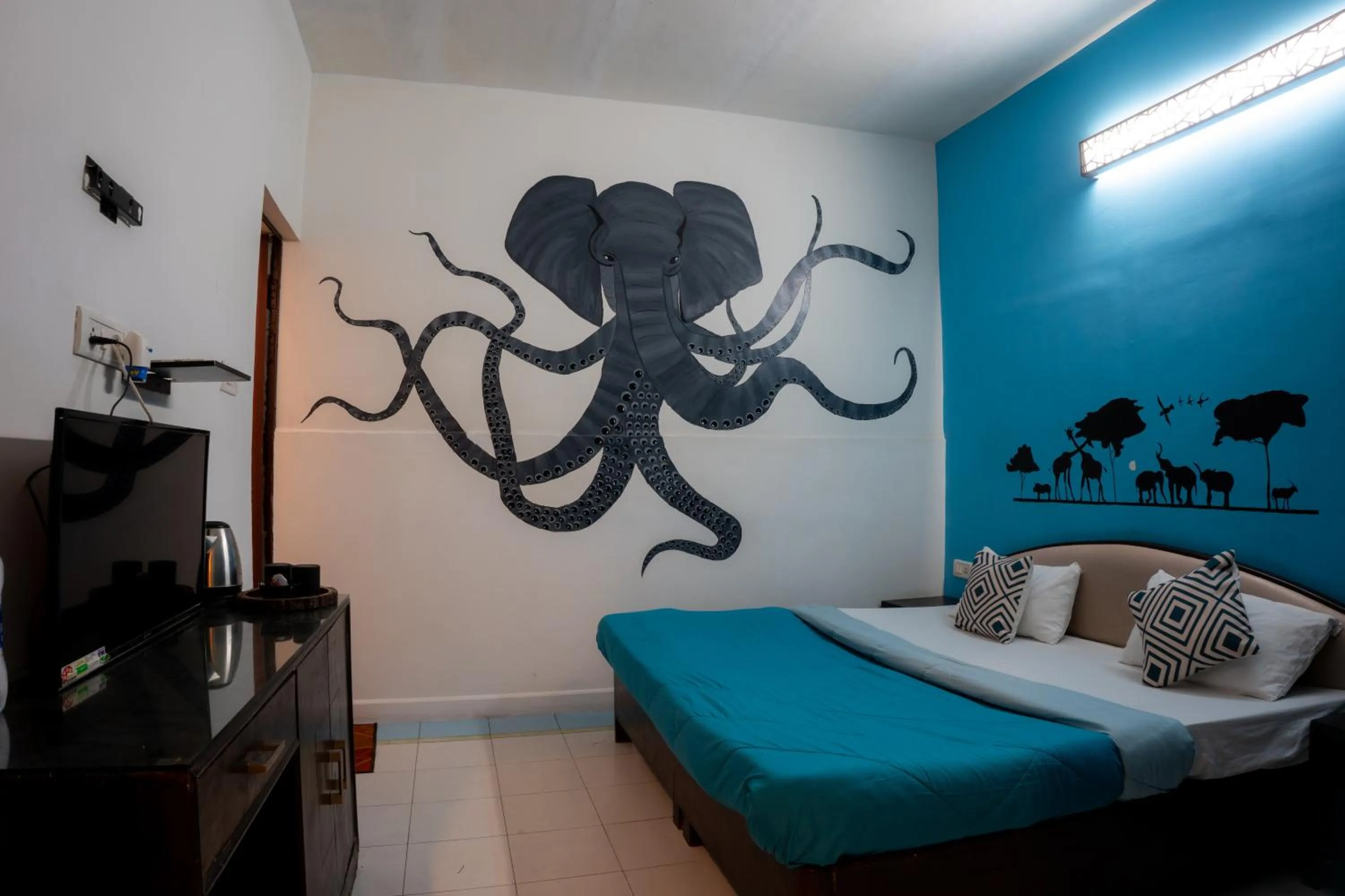 Bedroom, Bed in Joey's Hostel Agra - 200m from Taj Mahal