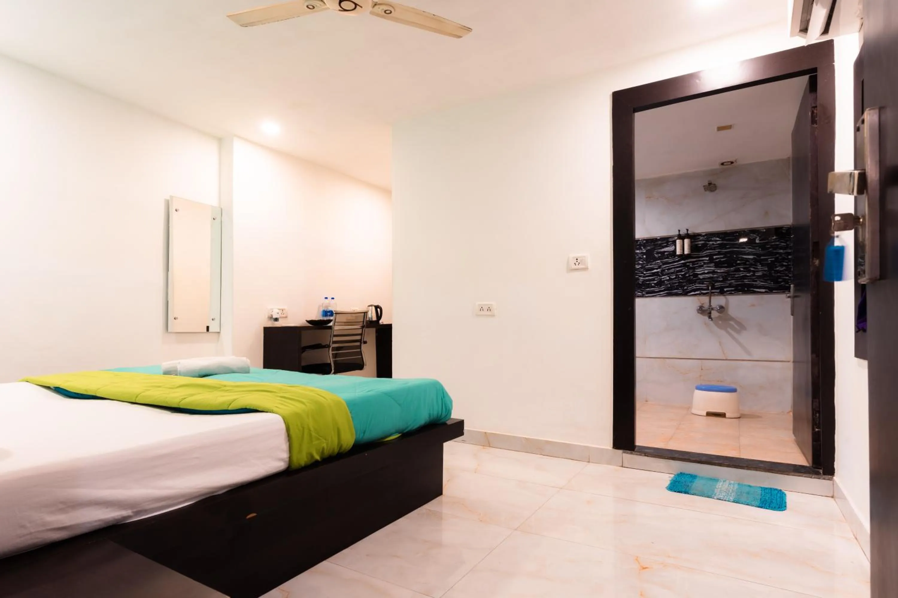 Bedroom, Bed in Joey's Hostel Agra - 200m from Taj Mahal